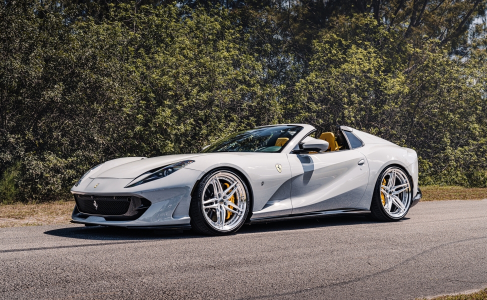 Ferarri 812 GTS | Grigio Squalo | on HRE S107SC | Brushed Clear