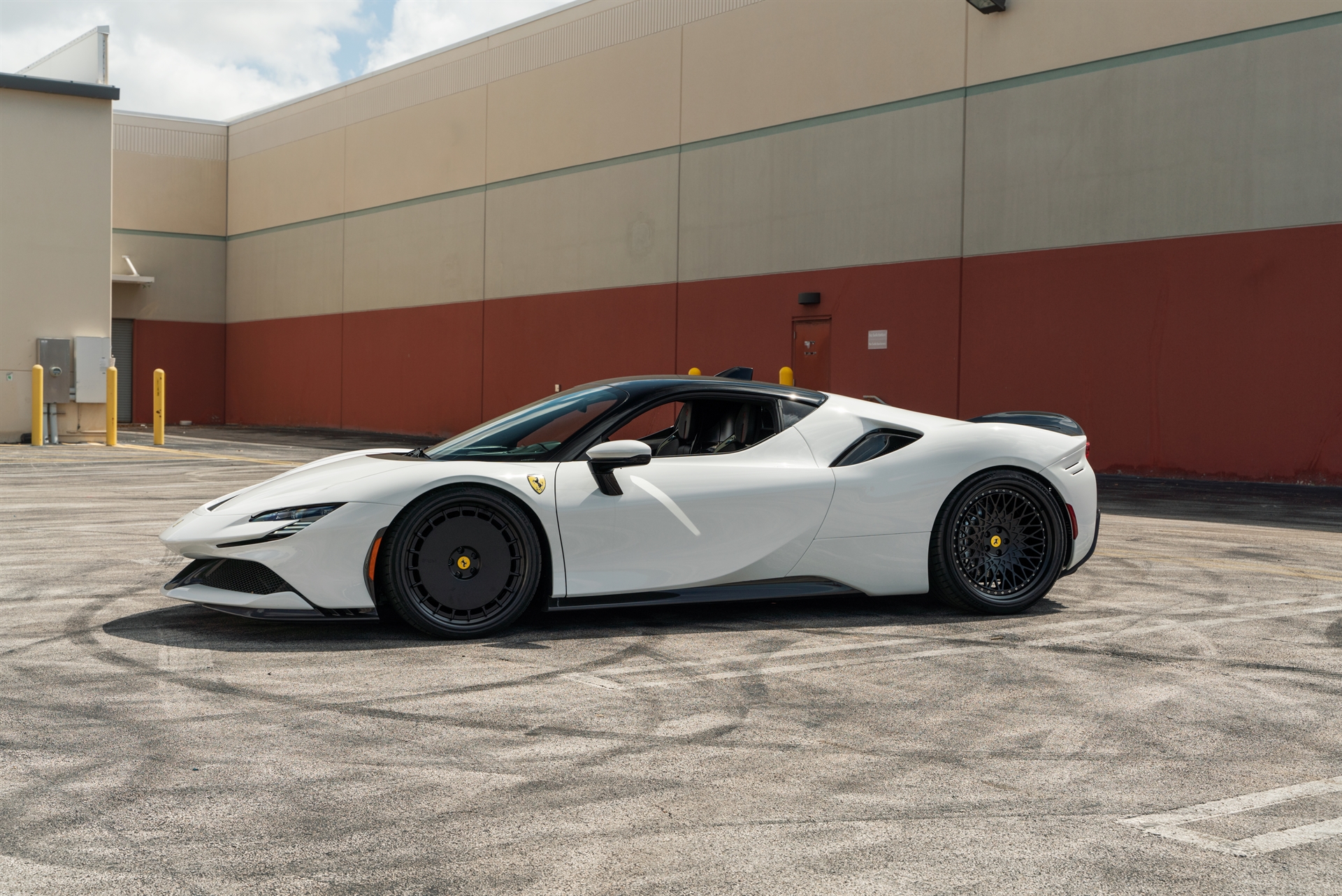 Ferrari SF90 | Bianco Avus | on HRE 935 and HRE 501 | Satin Black