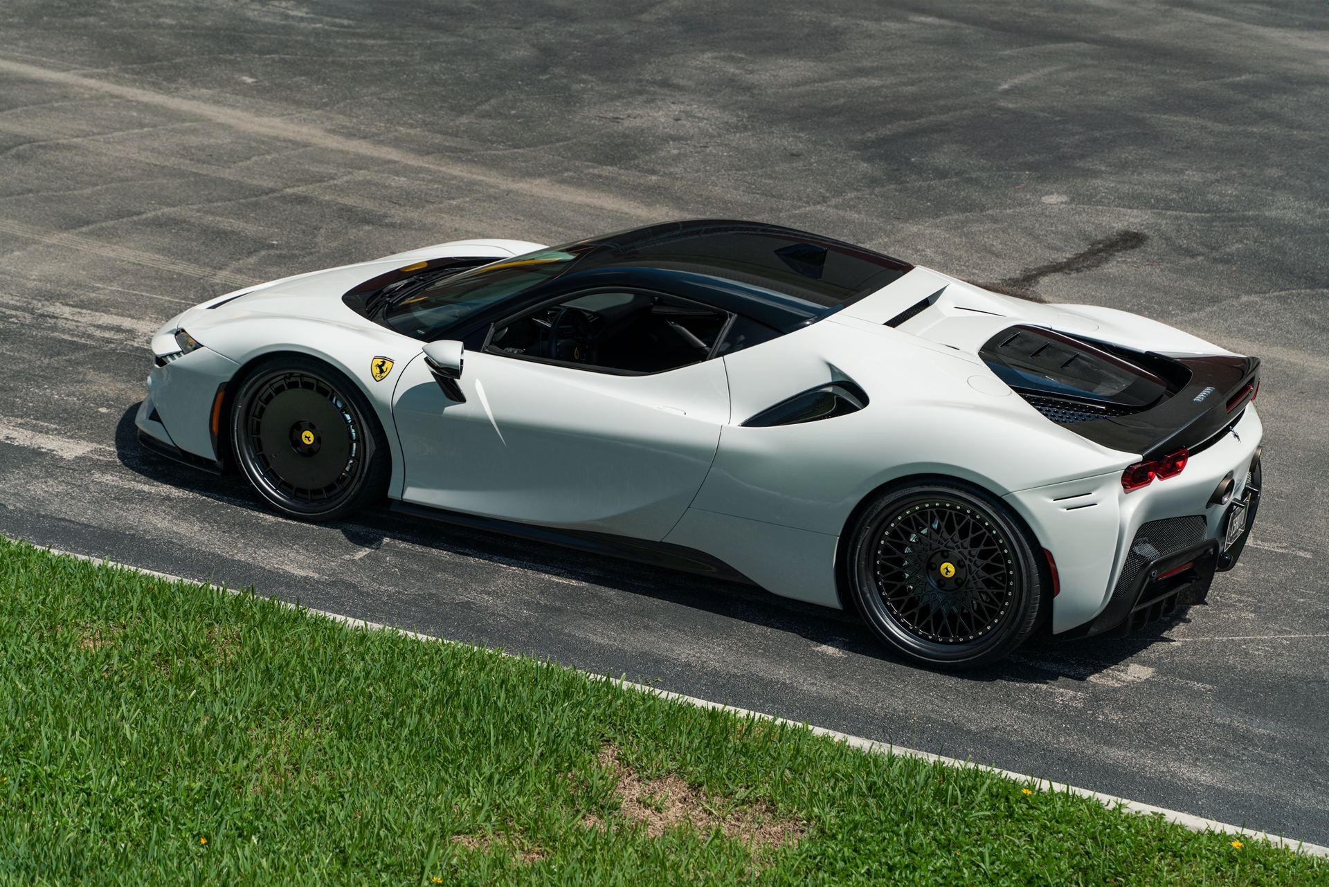 Ferrari SF90 | Bianco Avus | on HRE 935 and HRE 501 | Satin Black