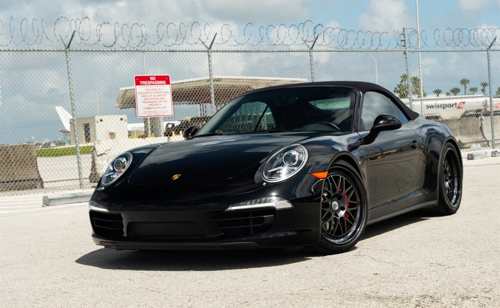 Porsche 991 Carera S Cabriolet | Black | on HRE 540 | Satin Black
