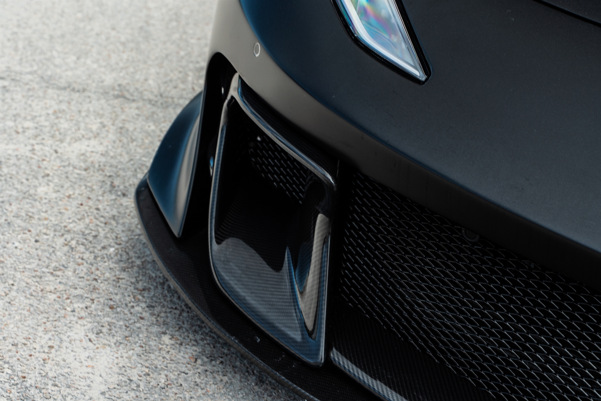 Duke Dynamics 812 | Nero Daytona | on 1886 G-010 | Polished Smoke
