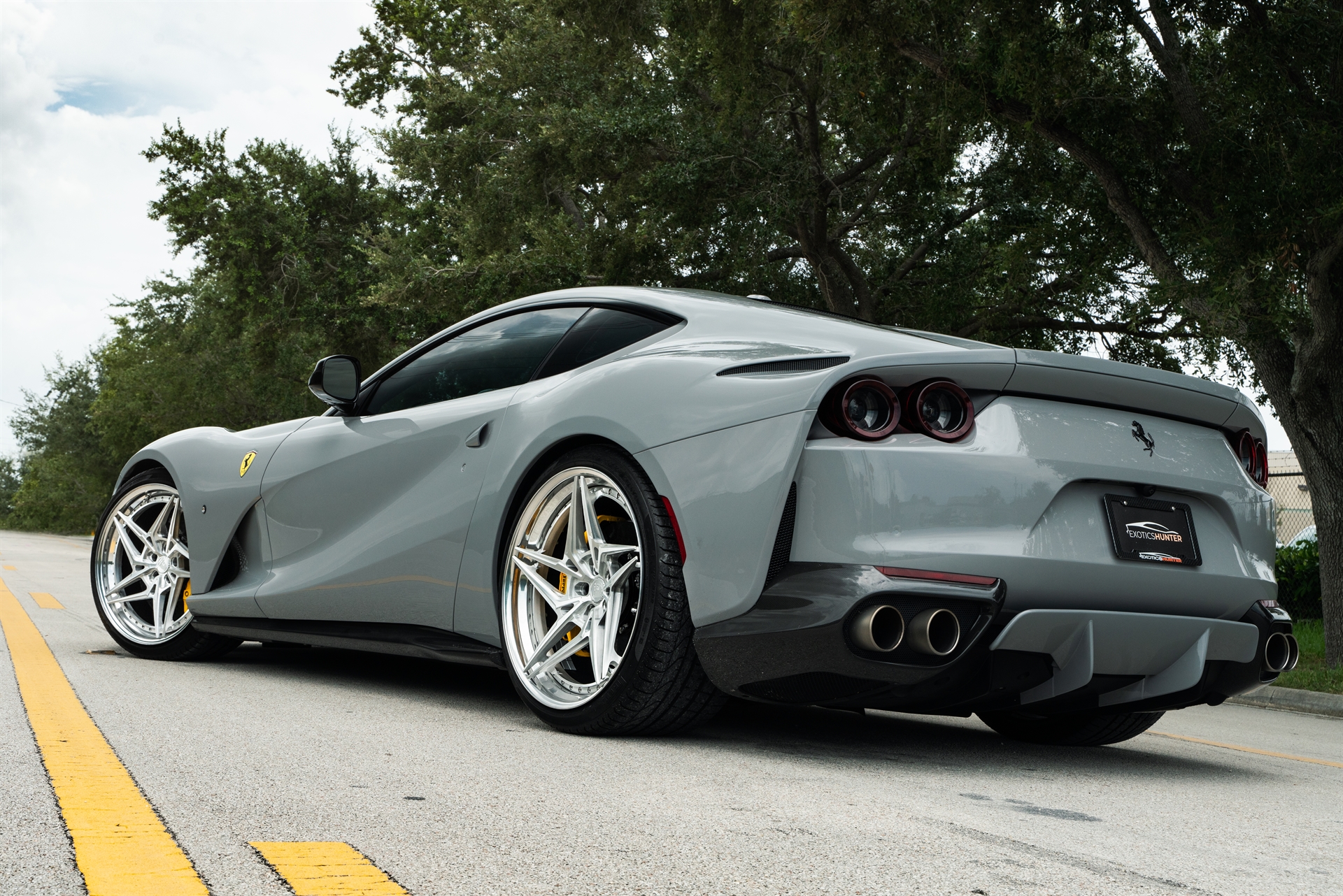Ferrari 812 | Grigio Squallo | on ANRKY S3-X3 | Brushed Clear