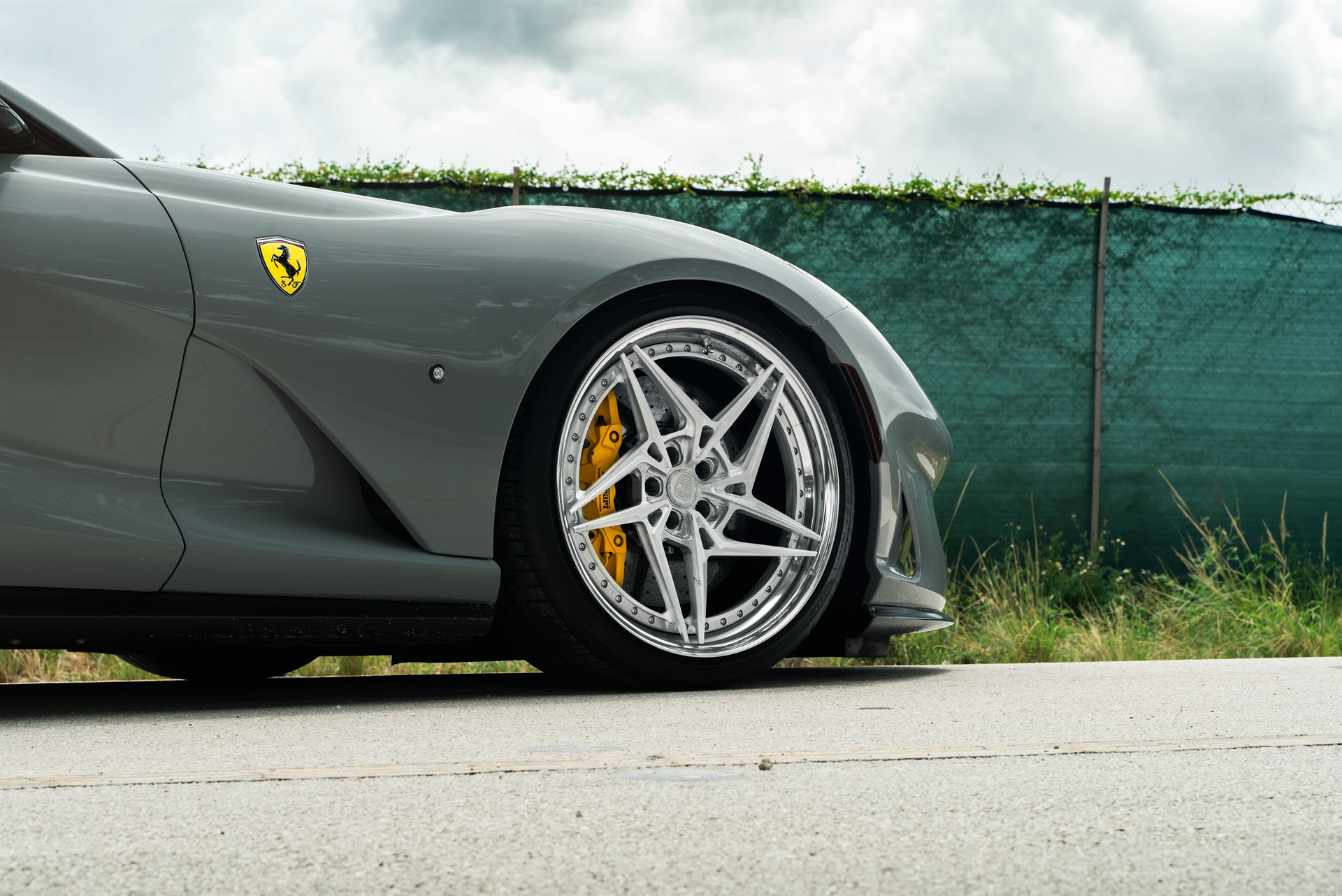 Ferrari 812 | Grigio Squallo | on ANRKY S3-X3 | Brushed Clear