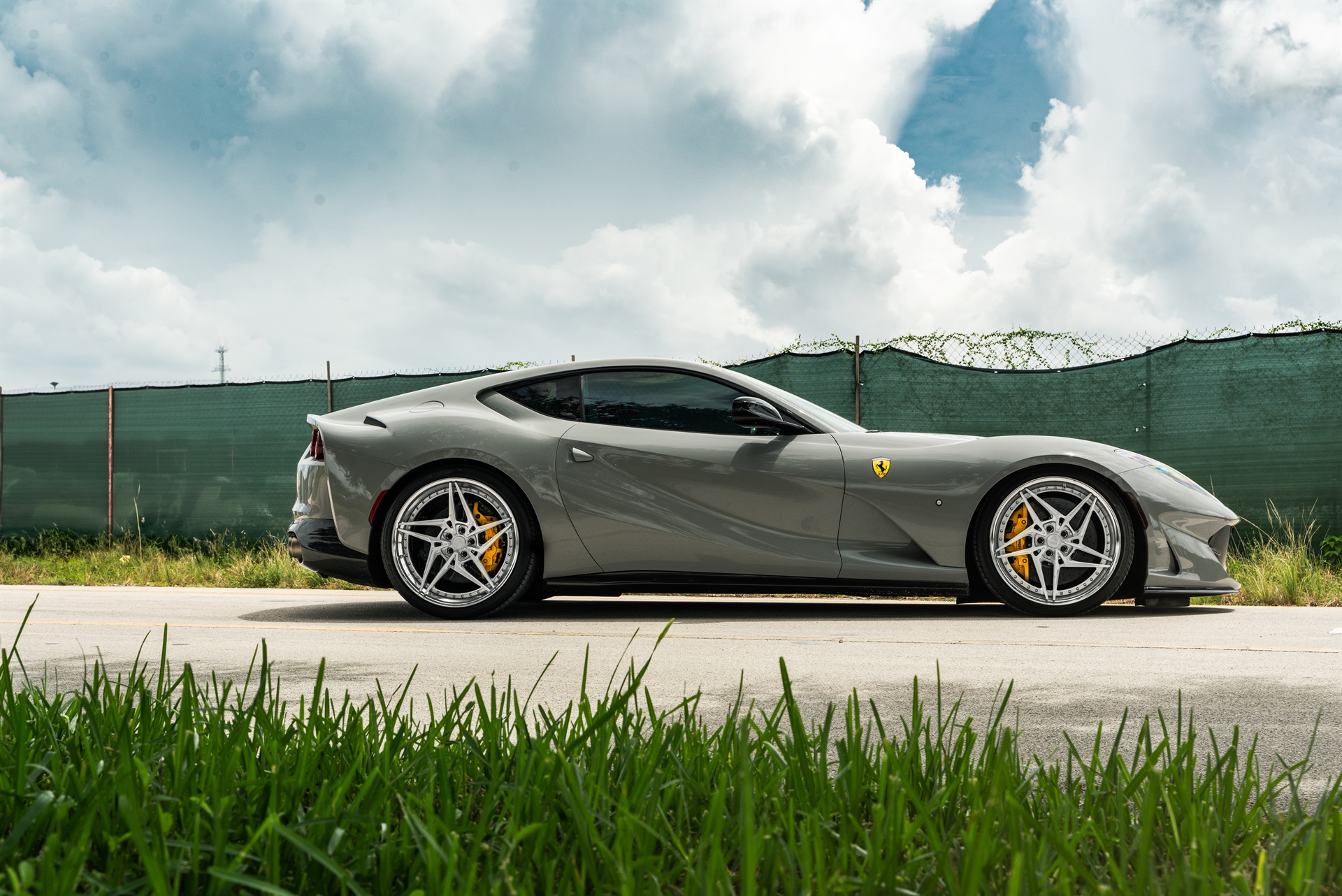 Ferrari 812 | Grigio Squallo | on ANRKY S3-X3 | Brushed Clear