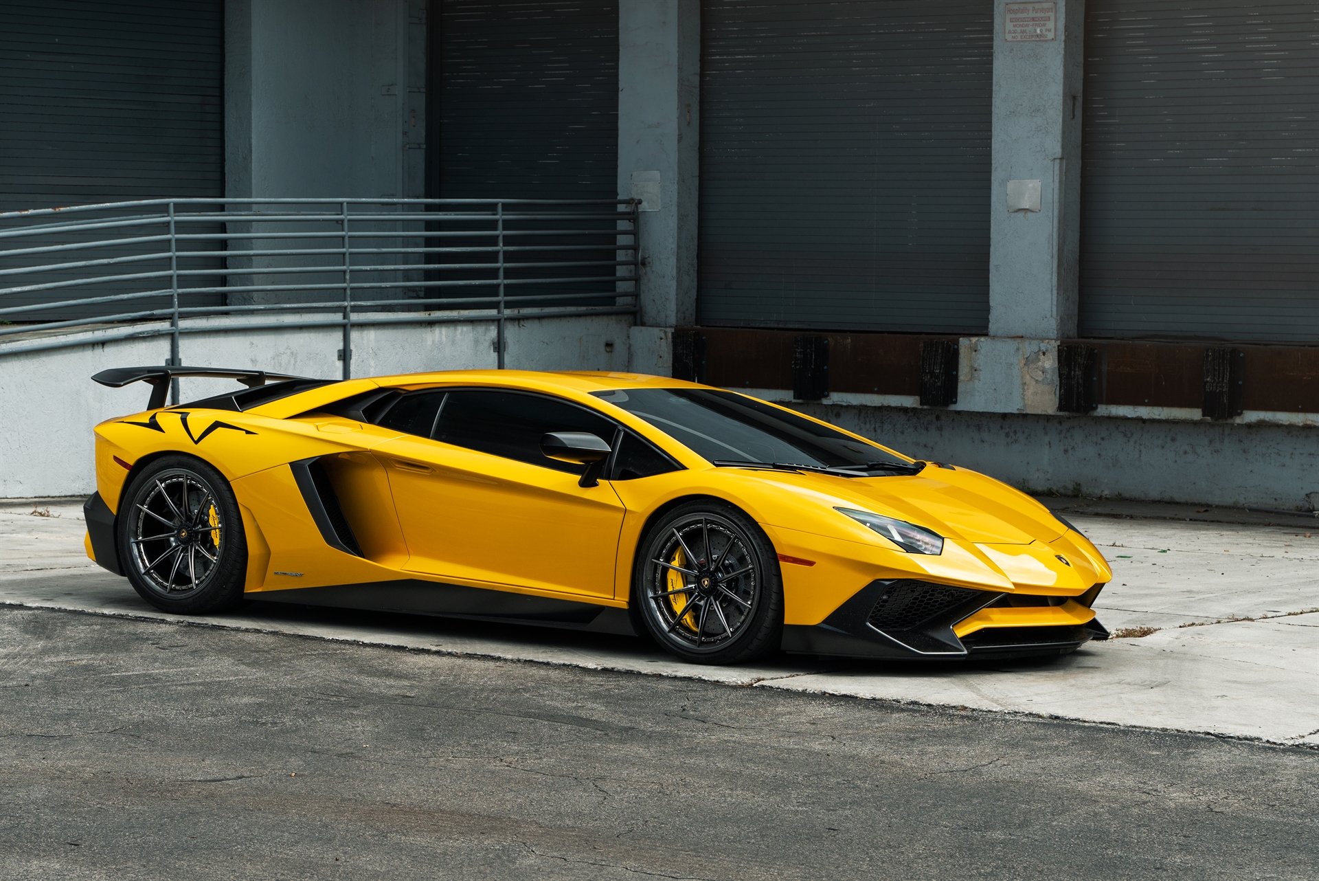 Lamborghini Aventador SV | | on 1886 DMR-004 | Mirror Polished Smoke