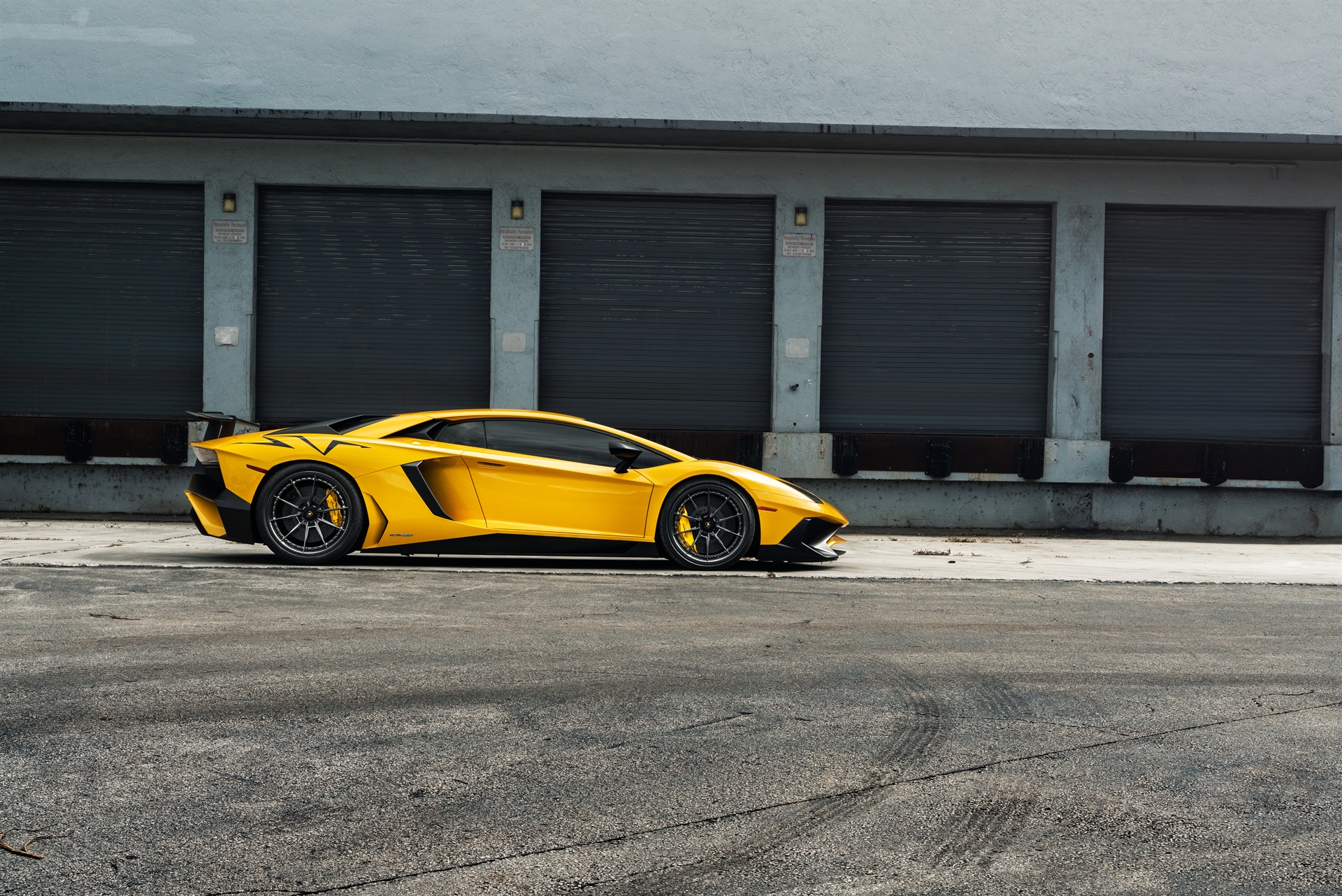 Lamborghini Aventador SV | | on 1886 DMR-004 | Mirror Polished Smoke