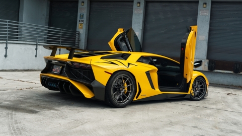 Lamborghini Aventador SV | | on 1886 DMR-004 | Mirror Polished Smoke