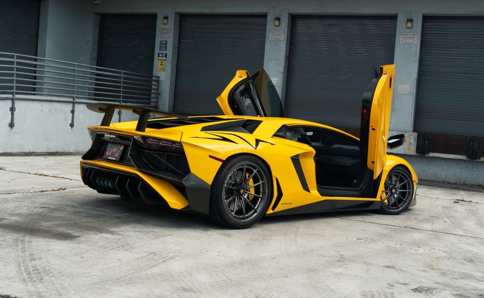 Lamborghini Aventador SV | | on 1886 DMR-004 | Mirror Polished Smoke