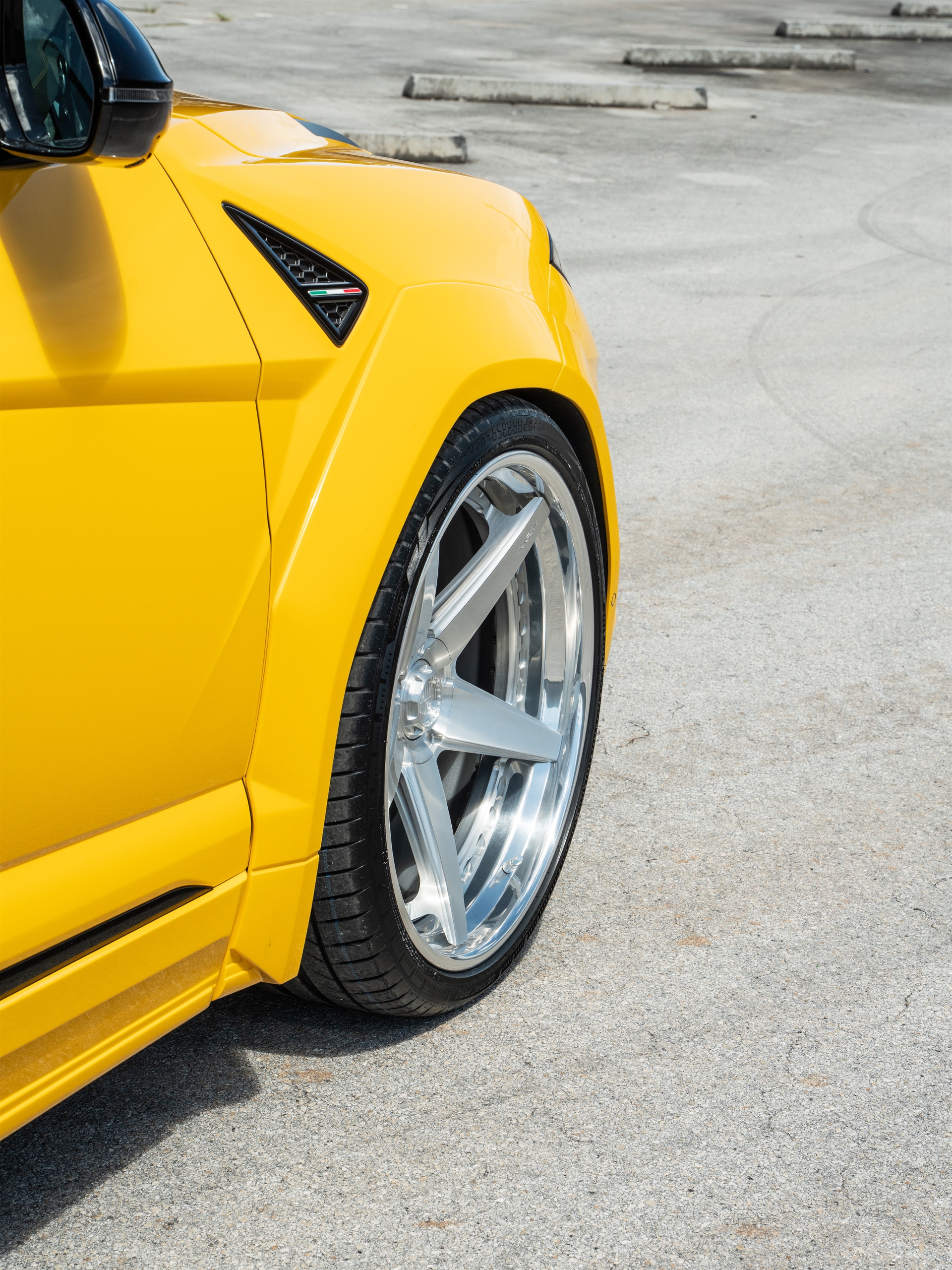 Novitec: Urus S | | on ANRKY RS5.3 | Brushed Clear