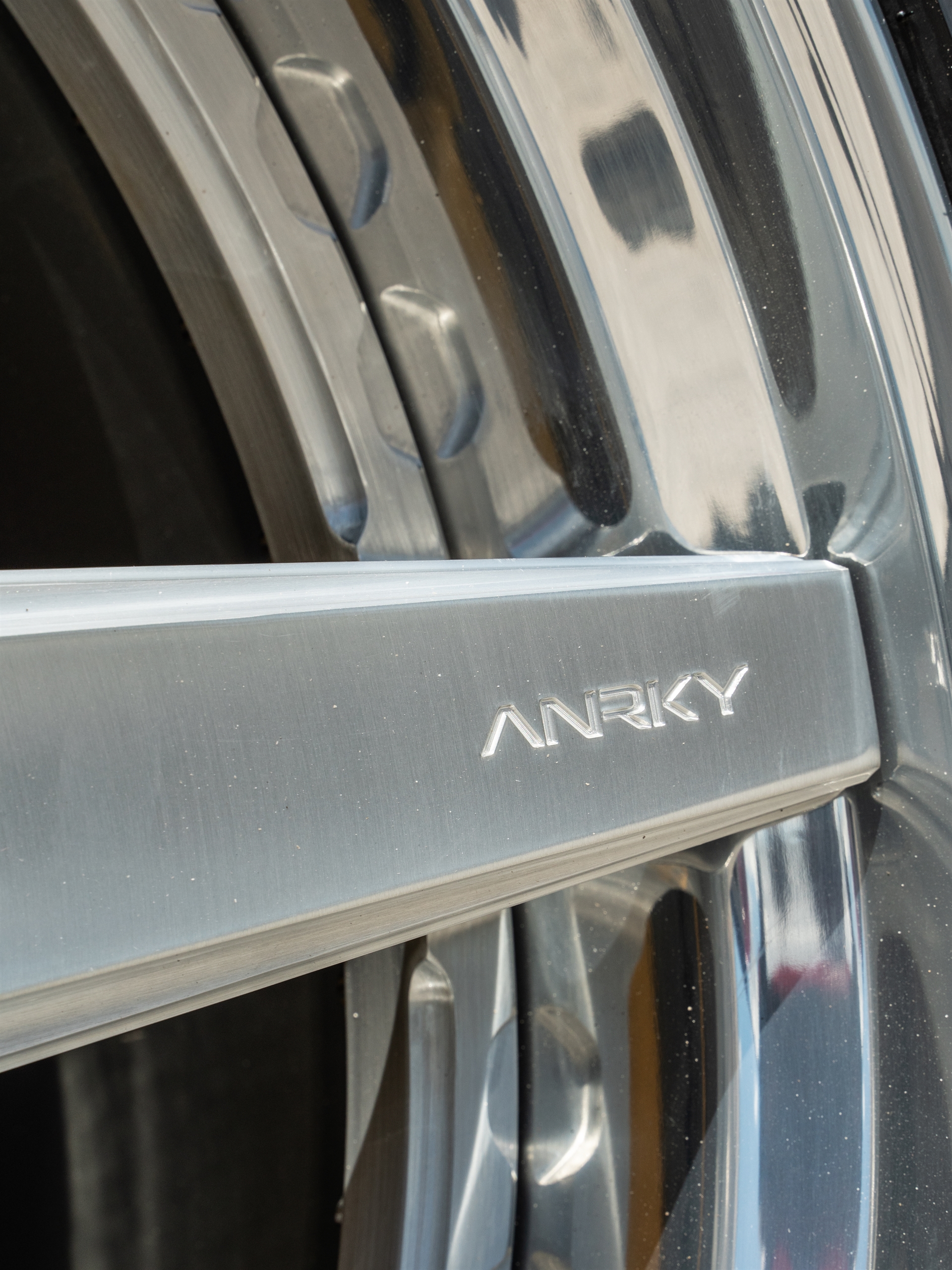 Novitec: Urus S | | on ANRKY RS5.3 | Brushed Clear