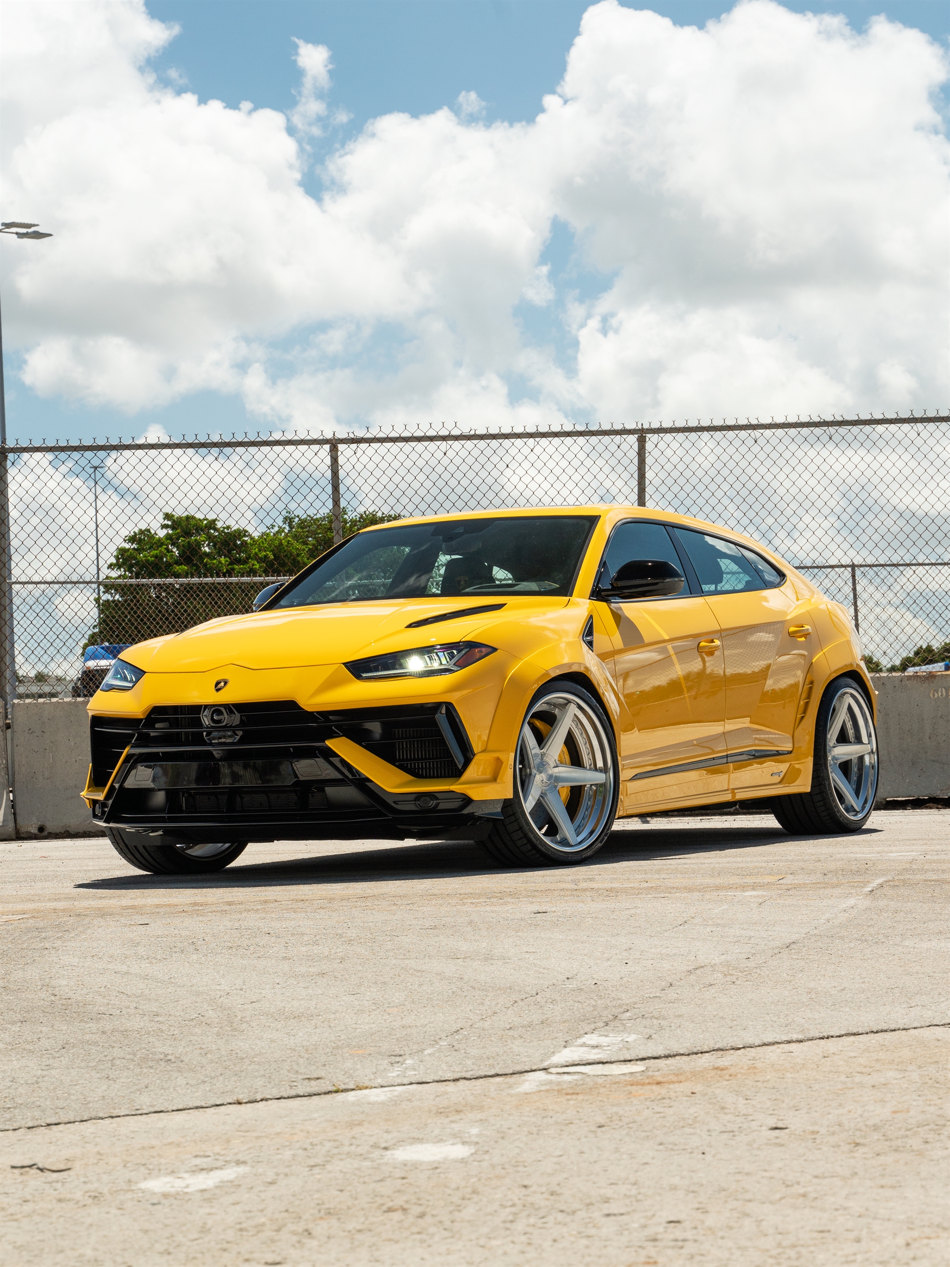 Novitec: Urus S | | on ANRKY RS5.3 | Brushed Clear