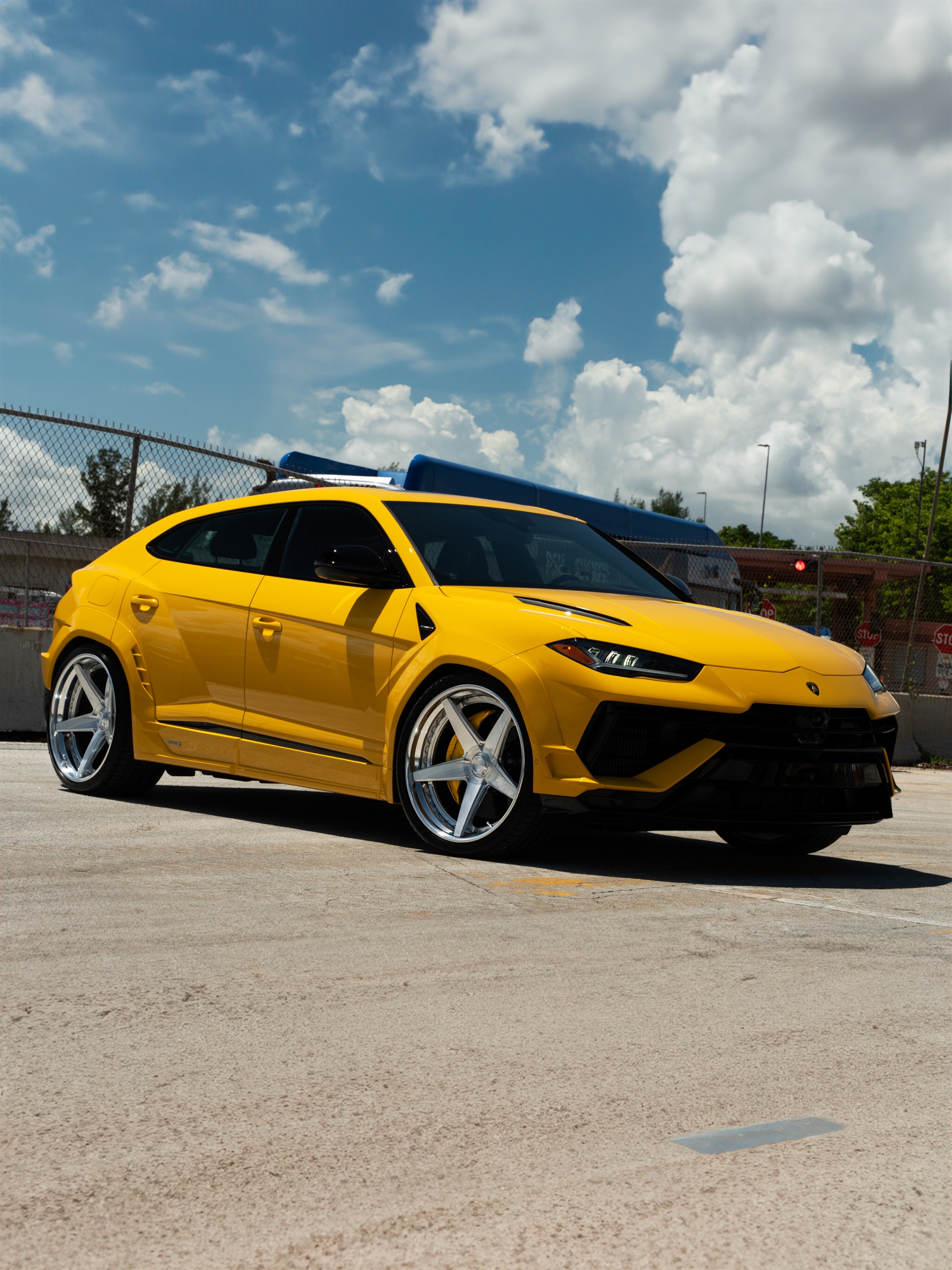 Novitec: Urus S | | on ANRKY RS5.3 | Brushed Clear