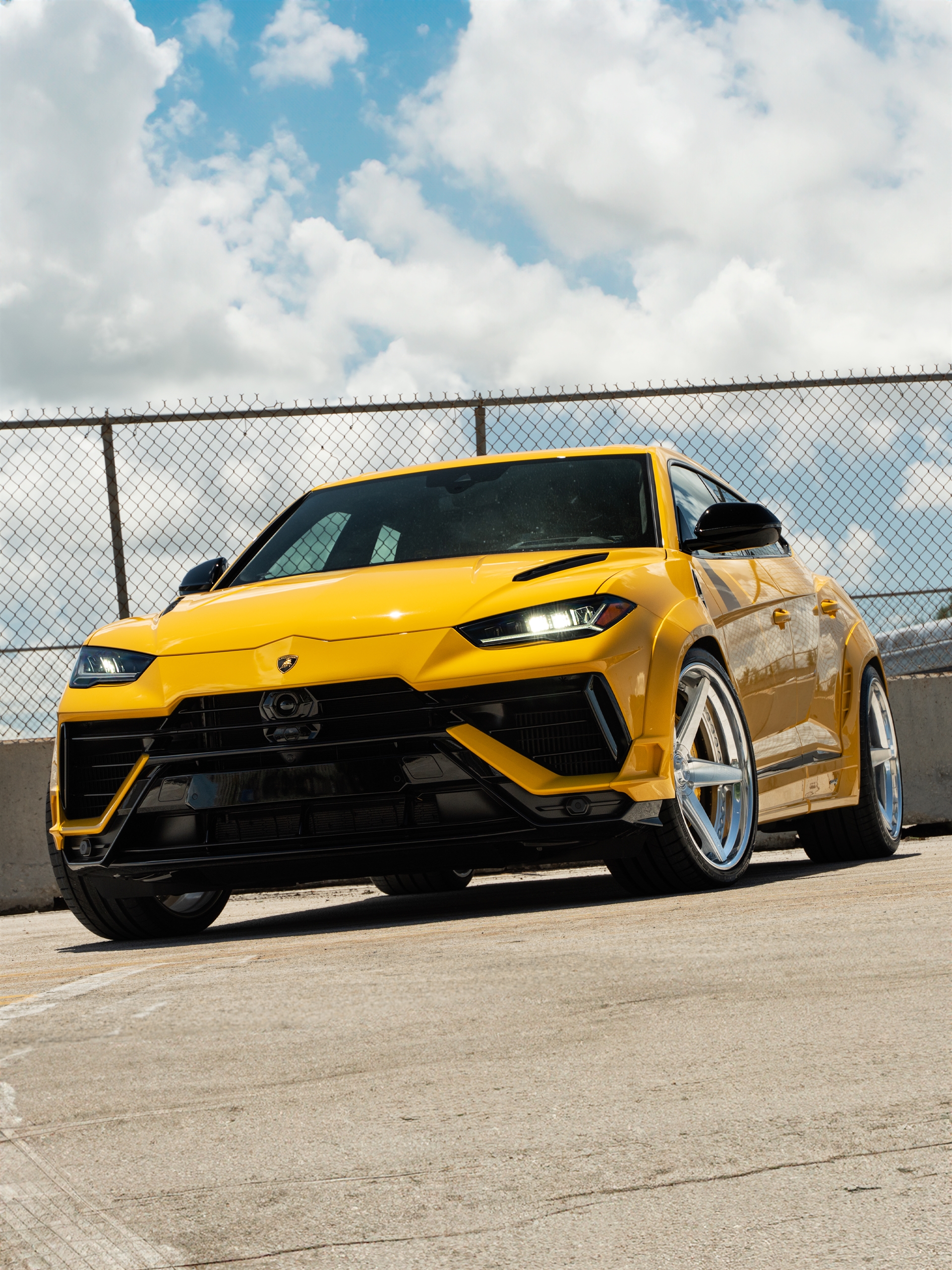 Novitec: Urus S | | on ANRKY RS5.3 | Brushed Clear