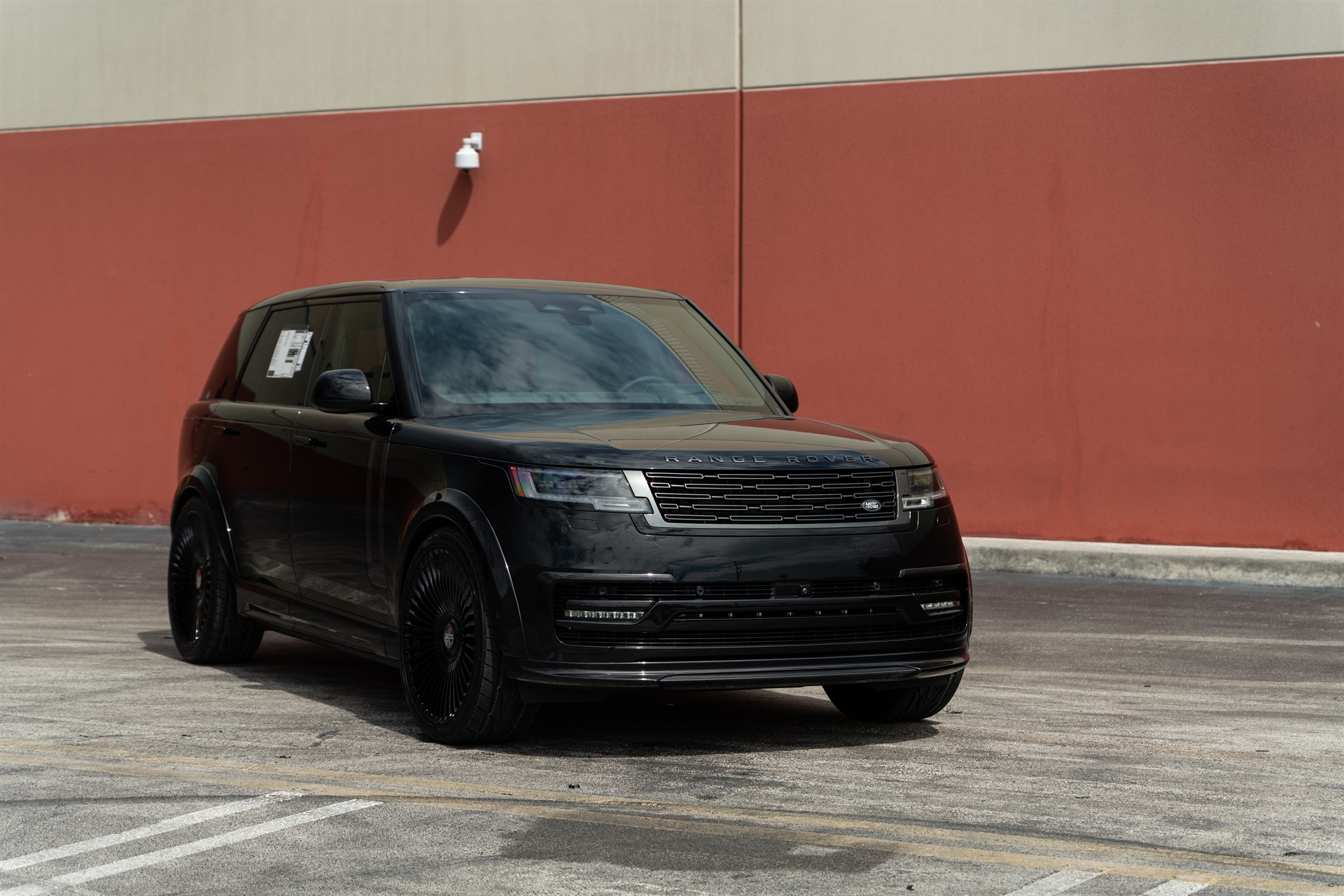 1016 Industries Range Rover | Santorini Black | on Forgiato Trimestre-M | Gloss Black