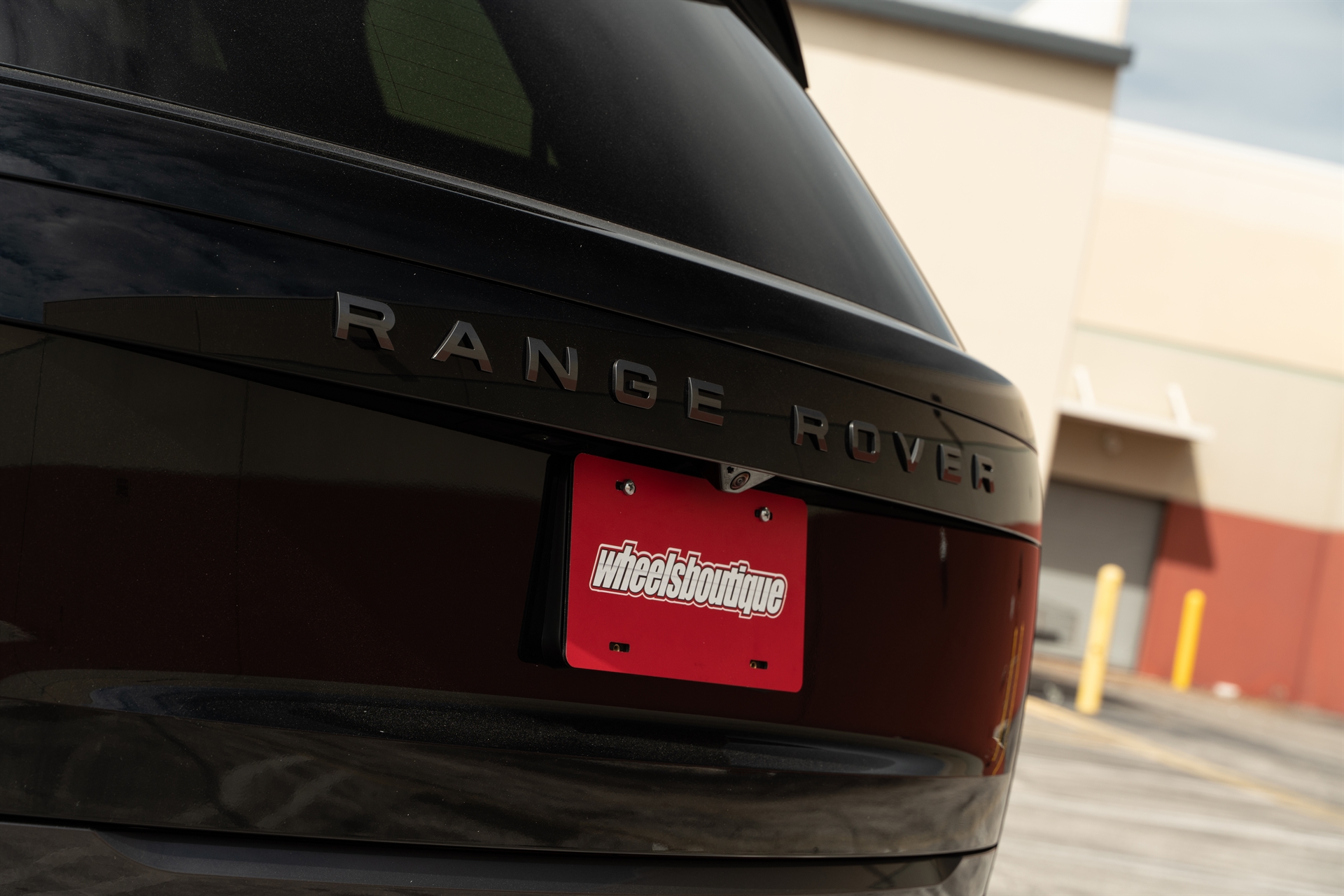1016 Industries Range Rover | Santorini Black | on Forgiato Trimestre-M | Gloss Black
