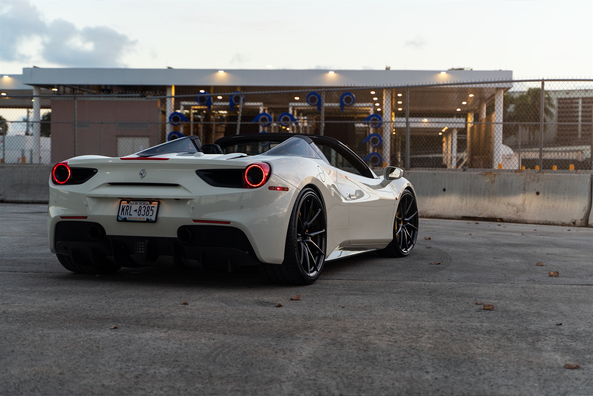 Ferrari 488 Spider | Bianco Avus | on ANRKY AN12 | Gloss Black