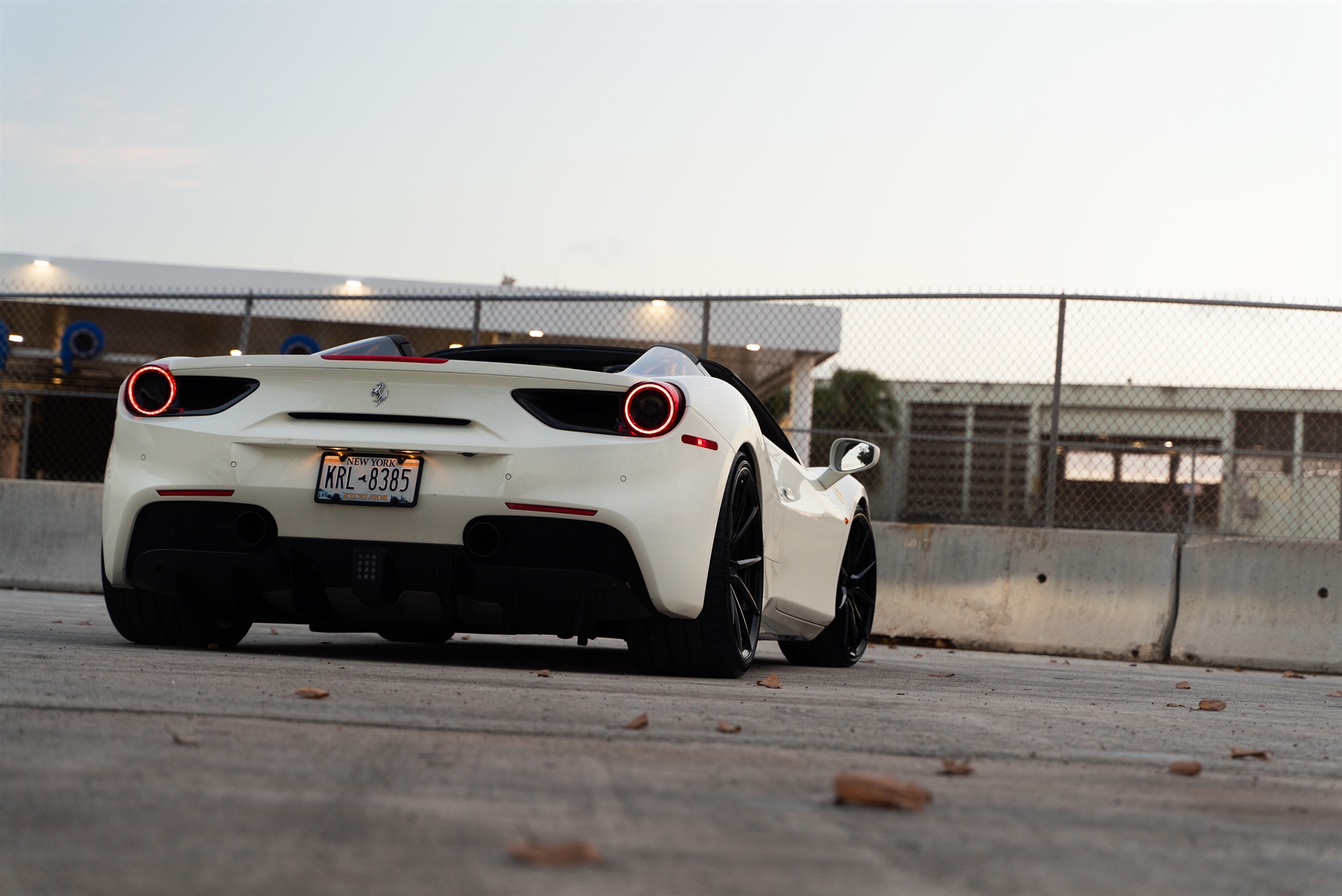 Ferrari 488 Spider | Bianco Avus | on ANRKY AN12 | Gloss Black