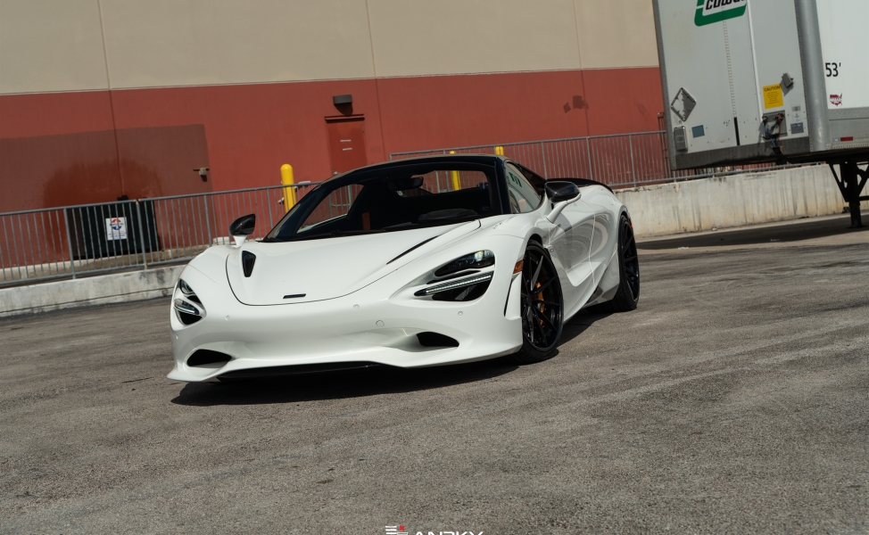 McLaren 750s – AN38 SeriesTHREE