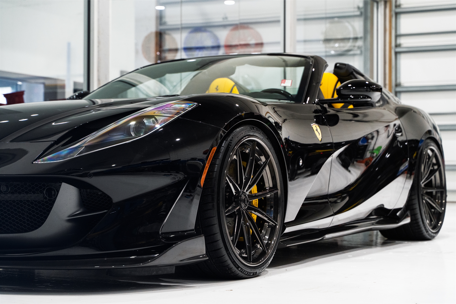 1016 Industries 812 GTS | Nero | on 1886 Wheels G010 | Mirror Polished Smoke