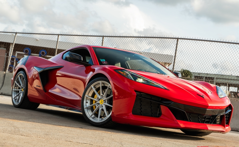 Chevrolet C8 Corvette Z06 – AN28 SeriesTWO