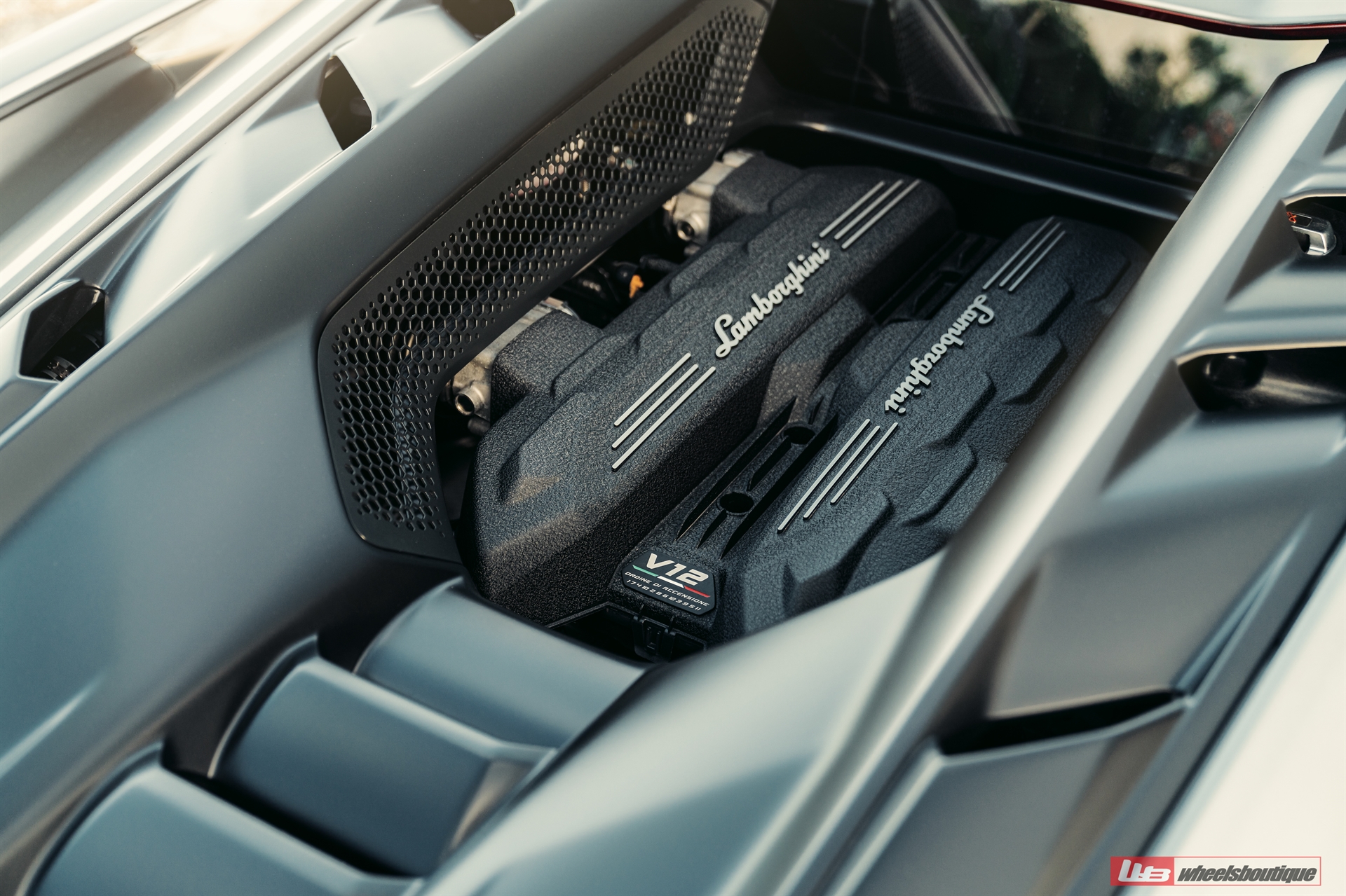 Lamborghini Revuelto | Argento Nürburgring | on ANRKY XR-301 | Brushed Clear