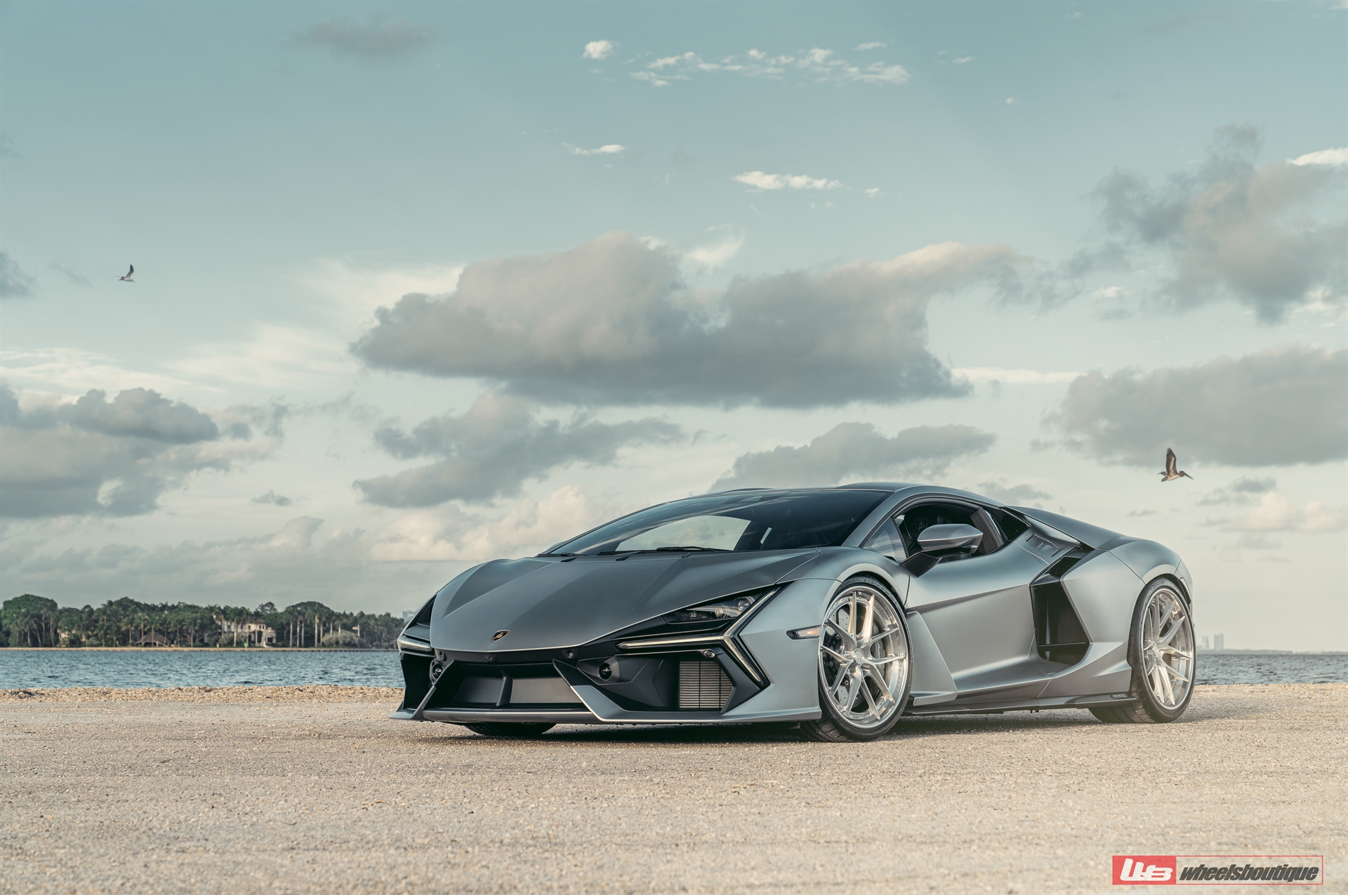 Lamborghini Revuelto | Argento Nürburgring | on ANRKY XR-301 | Brushed Clear