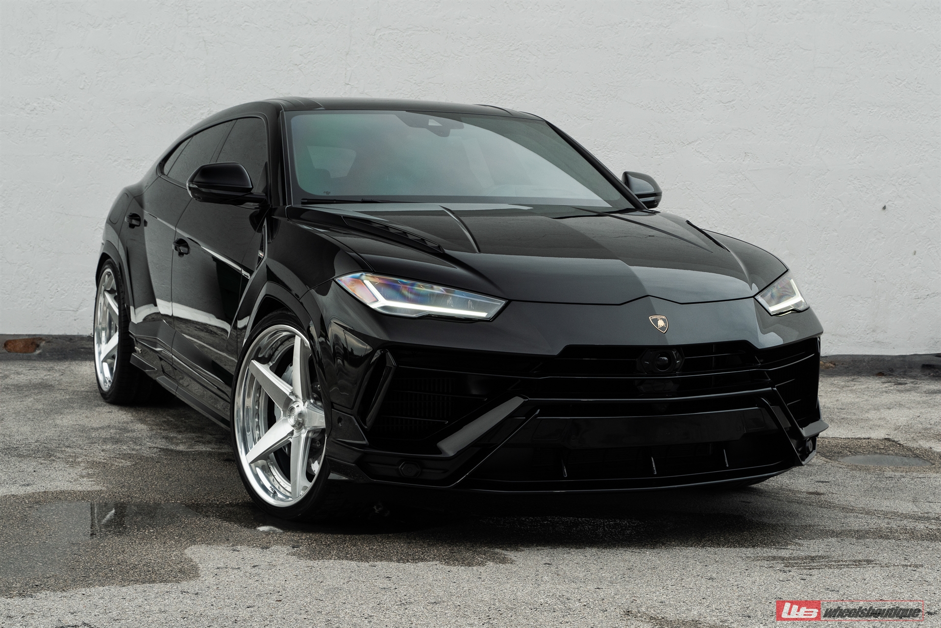 Lamborghini Urus | Nero Noctis | on ANRKY RS5.3 | Brushed Clear