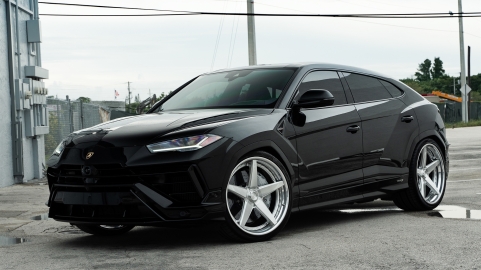 Lamborghini Urus | Nero Noctis | on ANRKY RS5.3 | Brushed Clear