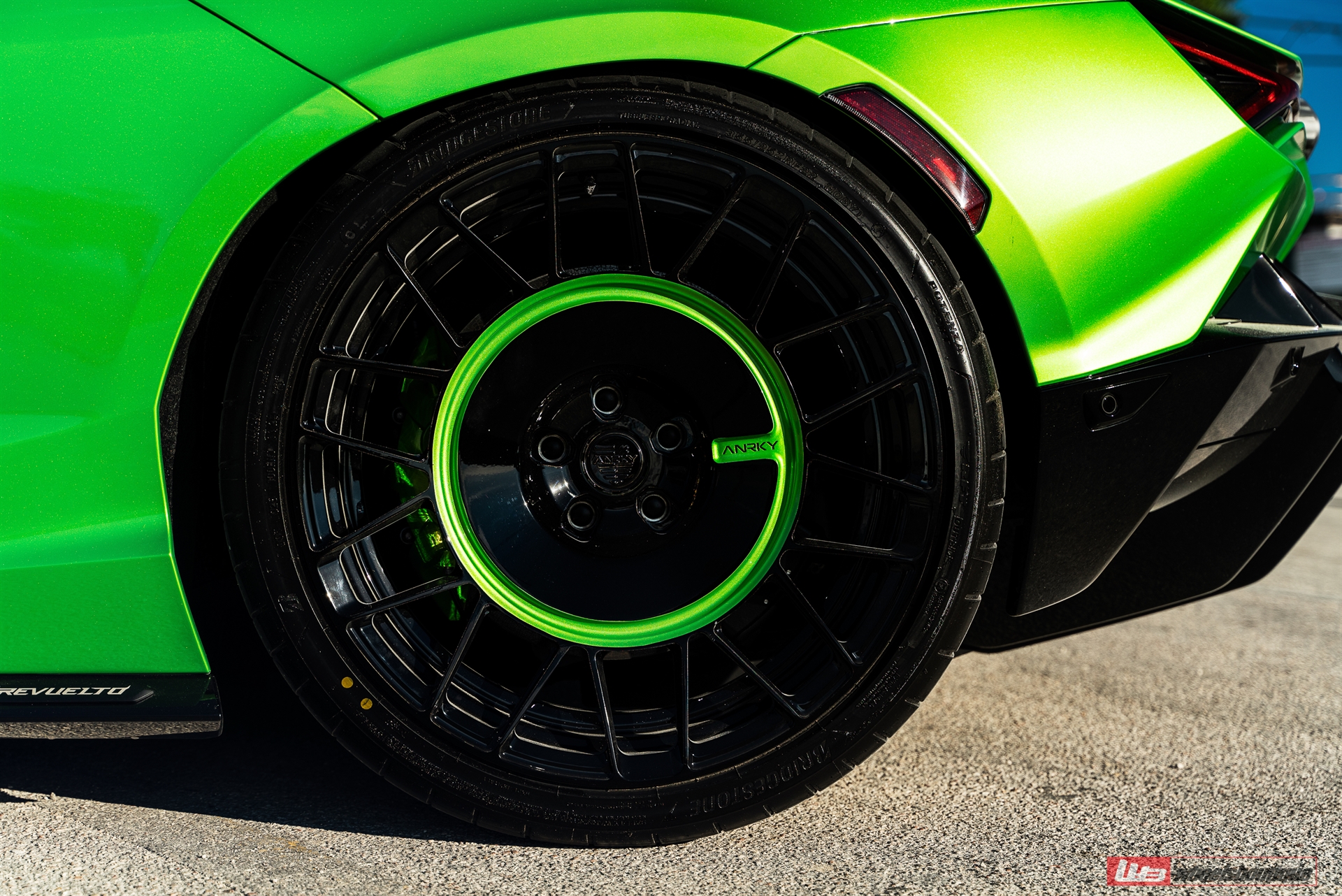 Lamborghini Revuelto | Selvan Green | on ANRKY  AN20 + AN20 AeroSPORT | Gloss Black