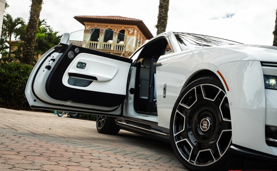 Rolls Royce Spectre – RF|Series RF-177