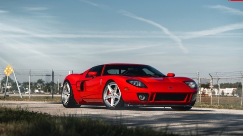 Ford GT MK1 | Ruby Red | on ANRKY AN35 | Satin White Gold