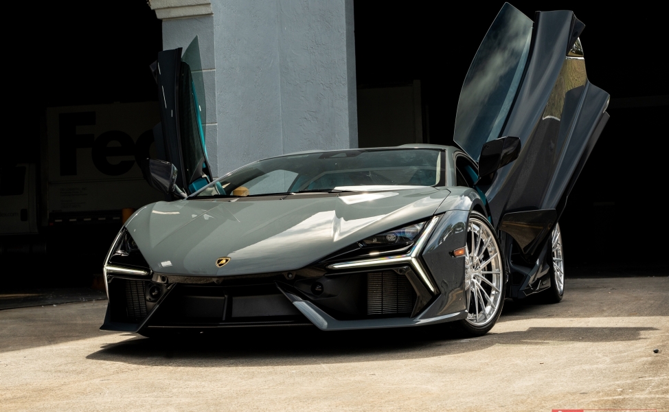 Lamborghini Revuelto | | on ANRKY AN39 | Two-Tone: Brushed Clear Face + Polished Clear Windows