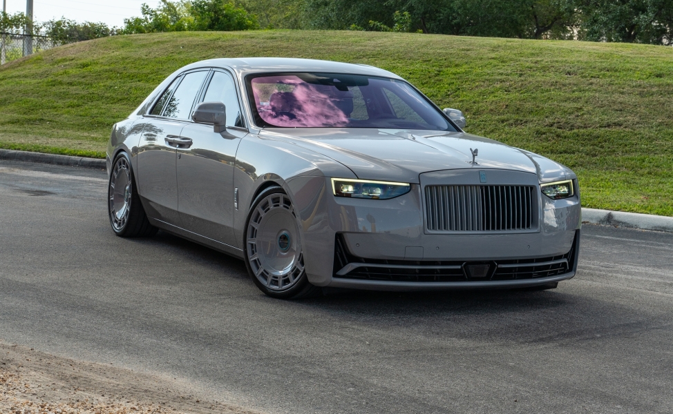 Rolls Royce Ghost Series II | Fashion Grey | on Mansory FD.15 | Fashion Gray