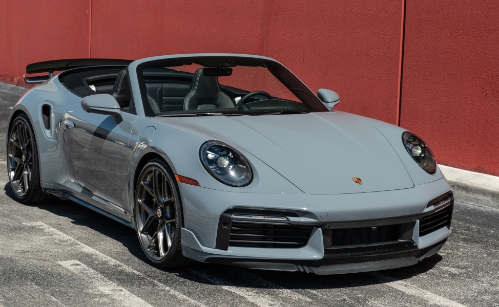 Porsche 992 Turbo S | Slate Grey | on R101 LW | Brushed Dark Clear