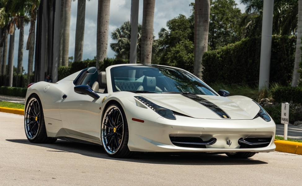 Ferrari 458 | Bianco Fuji | on HRE S104SC | Custom PPG Blue