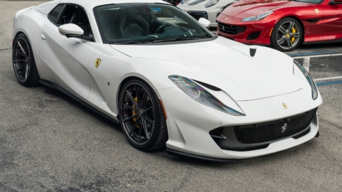 Ferrari 812 GTS | Bianco Avus | on 1886 G-010 | Polished Smoke