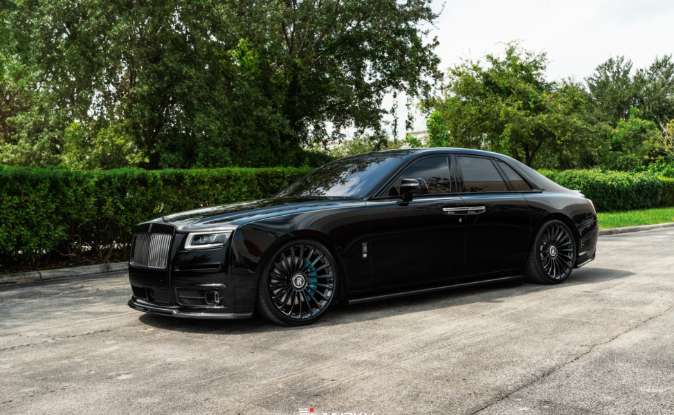 Urban Automotive Rolls-Royce Ghost | on ANRKY RF-182  | Gloss Black