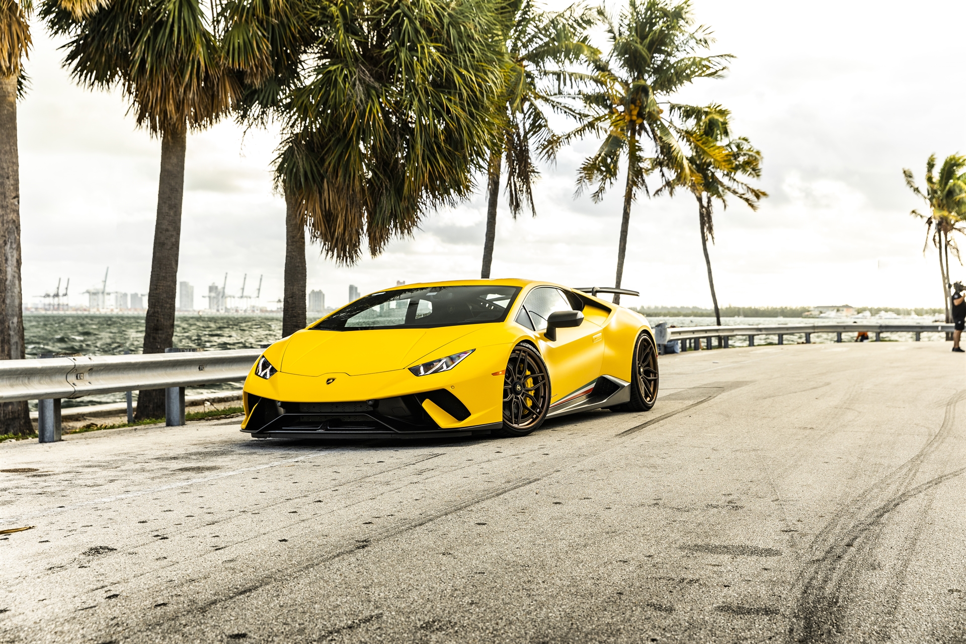 Lamborghini Huracan Performante | | on ANRKY AN36 | Satin Bronze