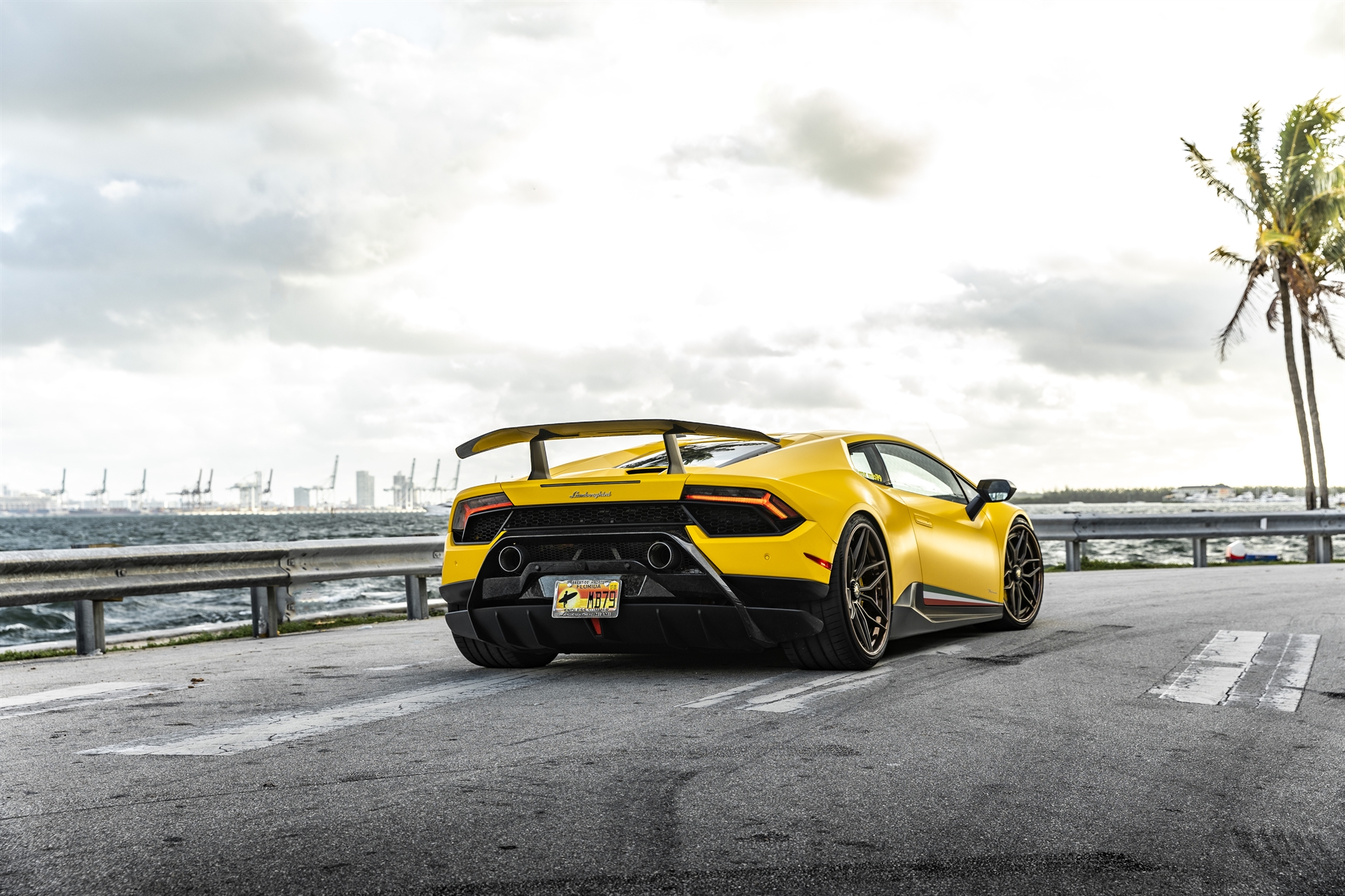 Lamborghini Huracan Performante | | on ANRKY AN36 | Satin Bronze