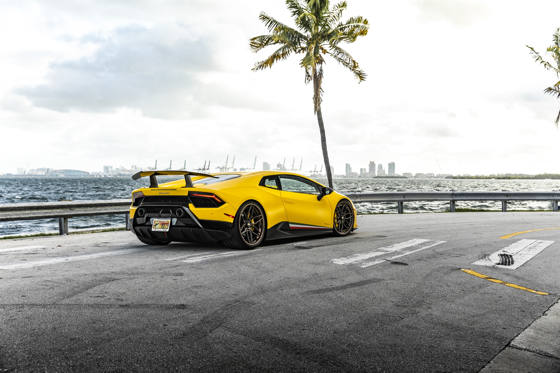Lamborghini Huracan Performante | | on ANRKY AN36 | Satin Bronze