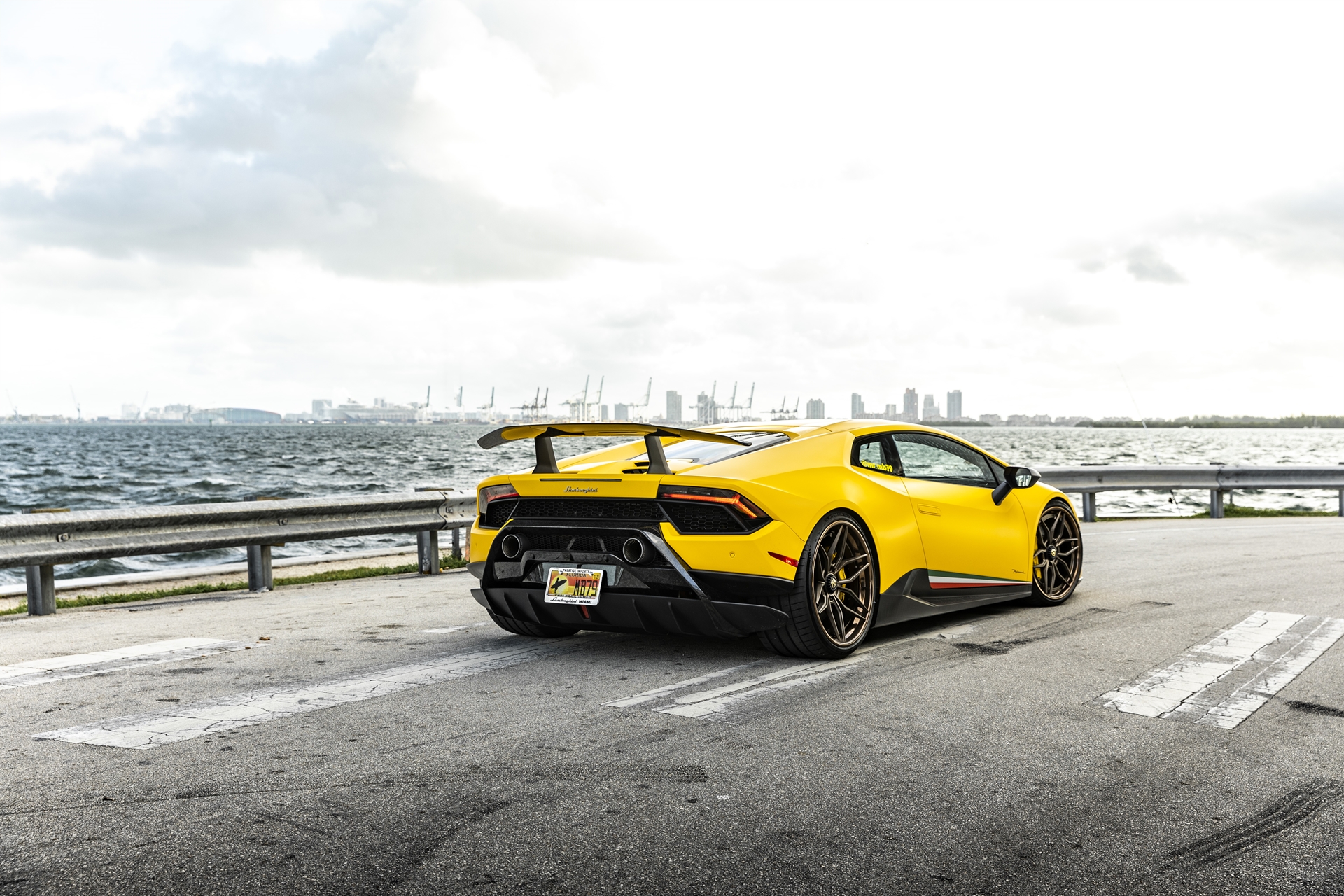 Lamborghini Huracan Performante | | on ANRKY AN36 | Satin Bronze