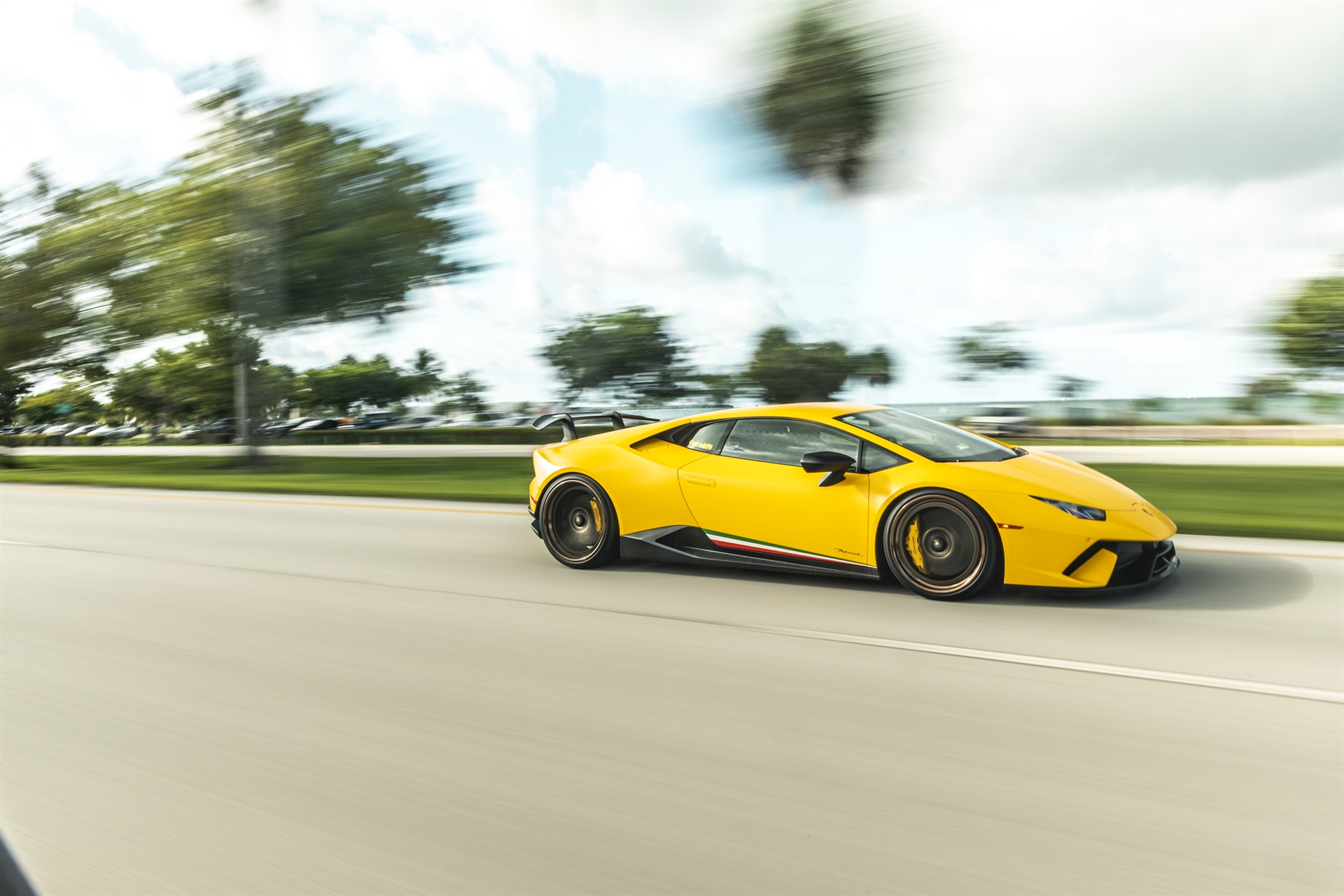 Lamborghini Huracan Performante | | on ANRKY AN36 | Satin Bronze