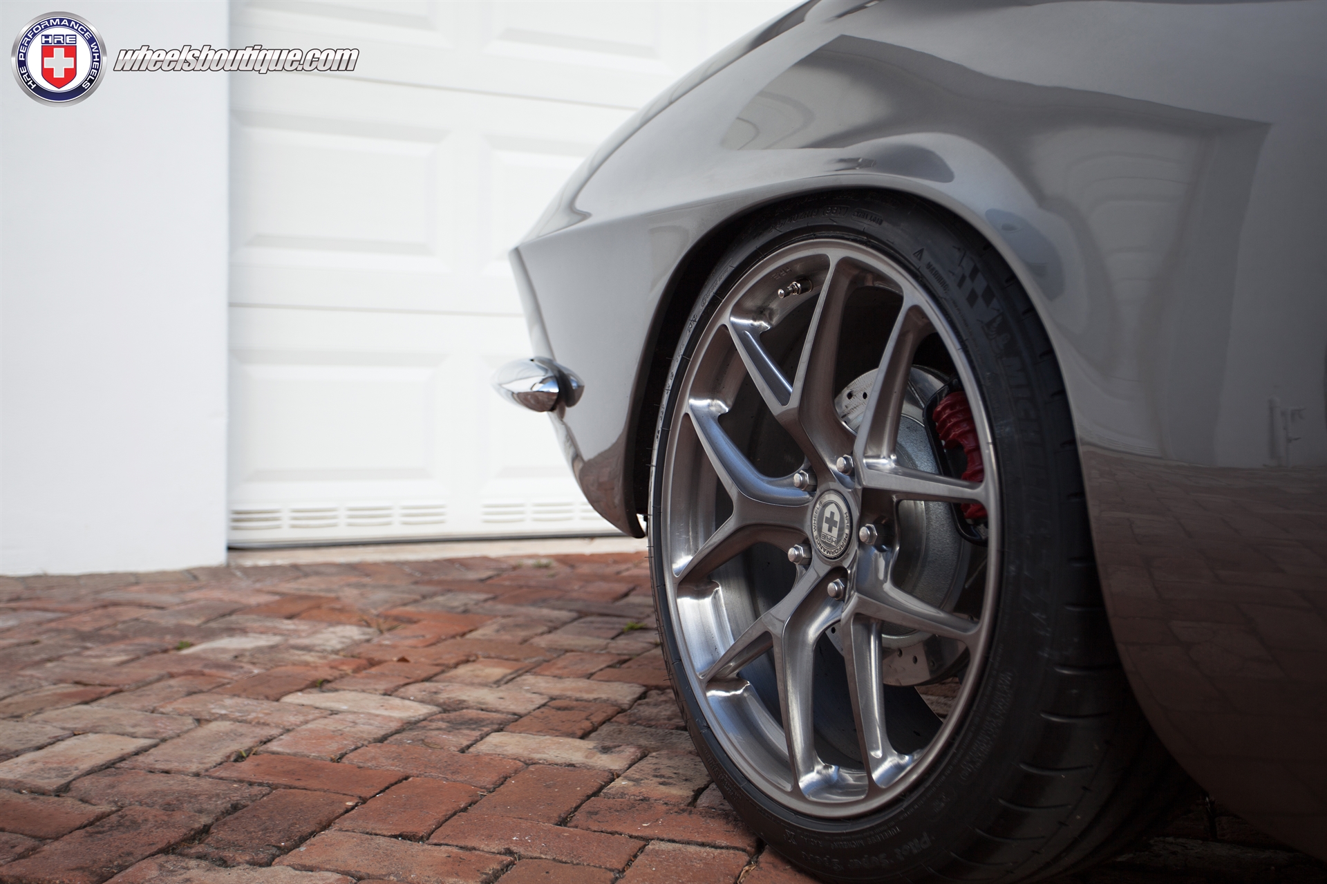 HRE R101 | Chevy 1962 Corvette Custom