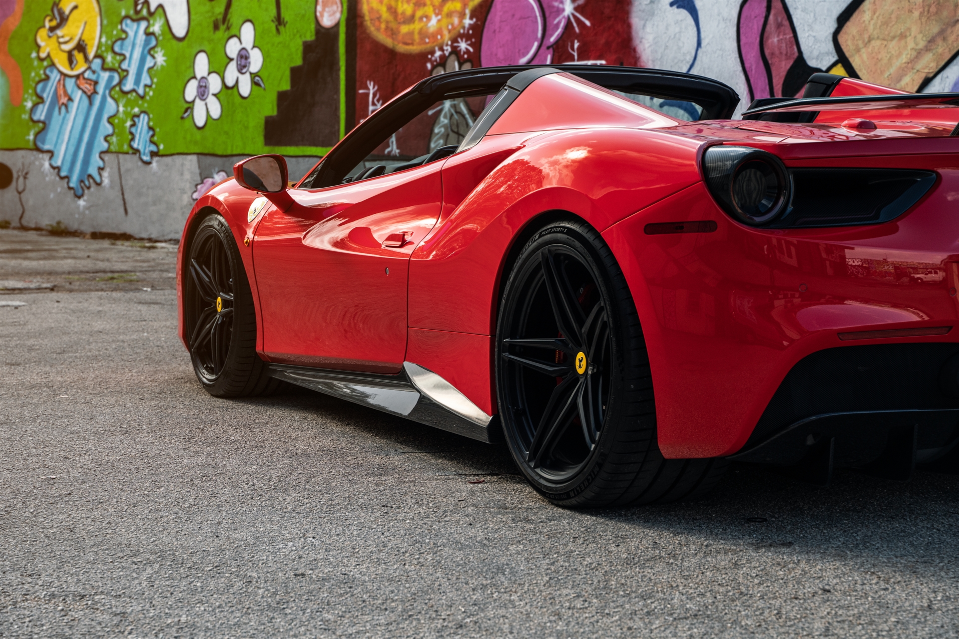 Noviec 488 Spider | Rosso Corsa | on HRE P107SC | Satin Black