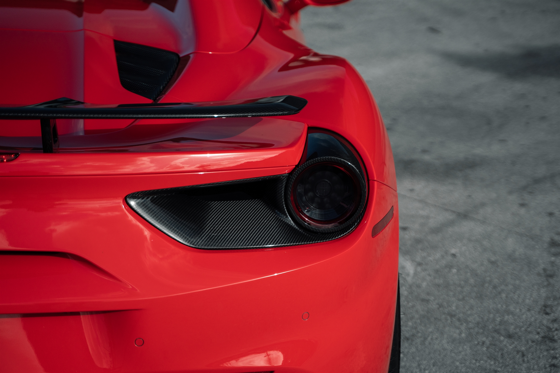 Noviec 488 Spider | Rosso Corsa | on HRE P107SC | Satin Black