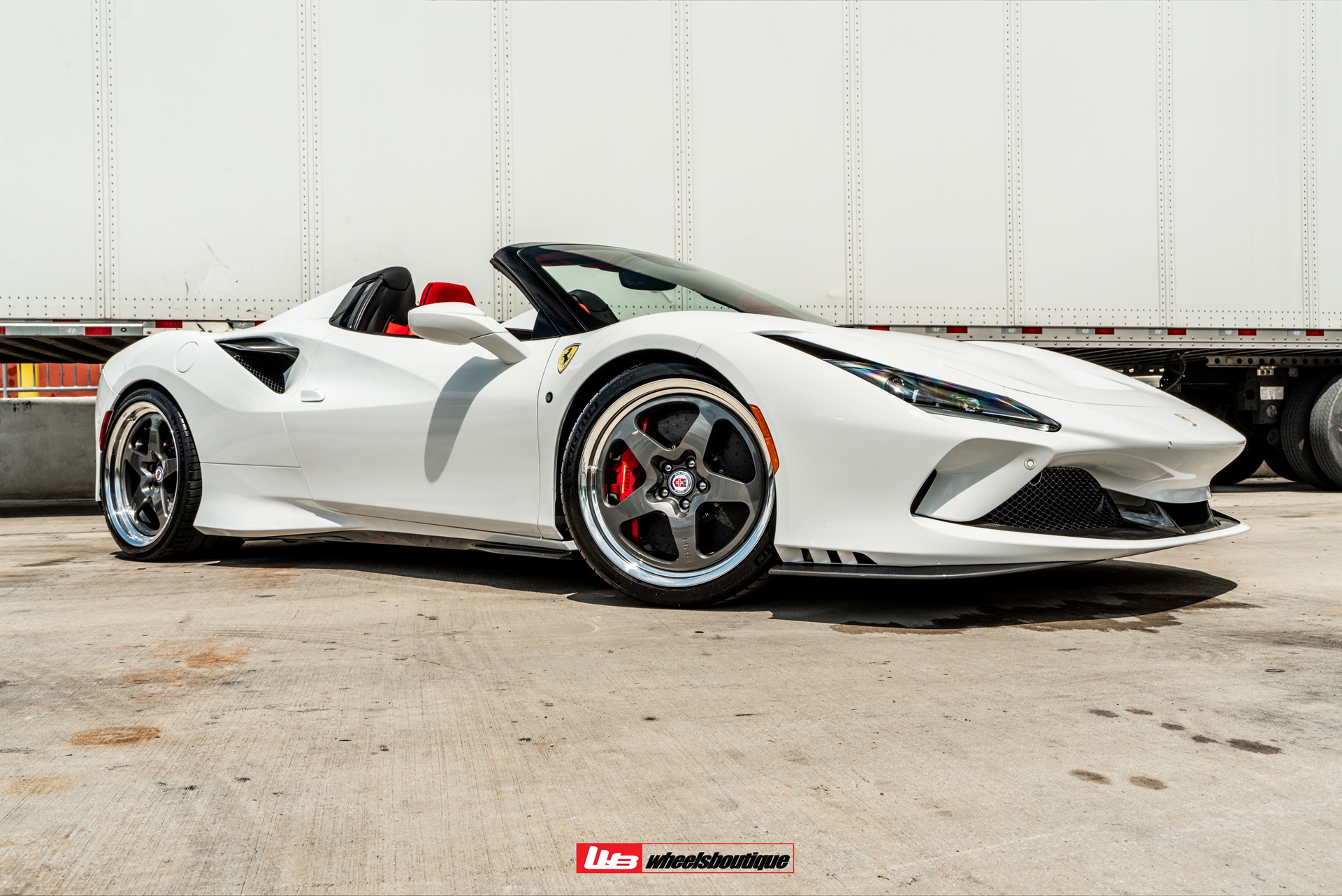Novitec F8 Spider | Bianco Avus | HRE 527 FMR | Gloss Charcoal
