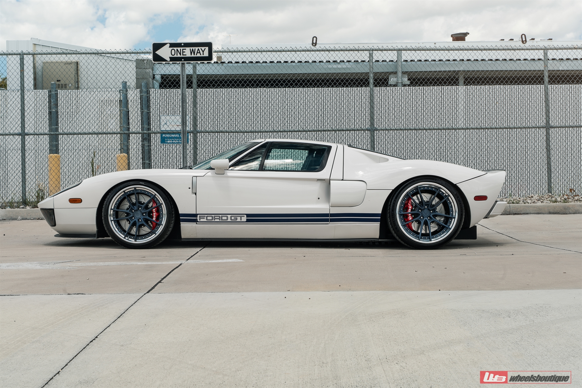 Ford GT MK1 |  | on ANRKY AN34 | Satin Space Blue