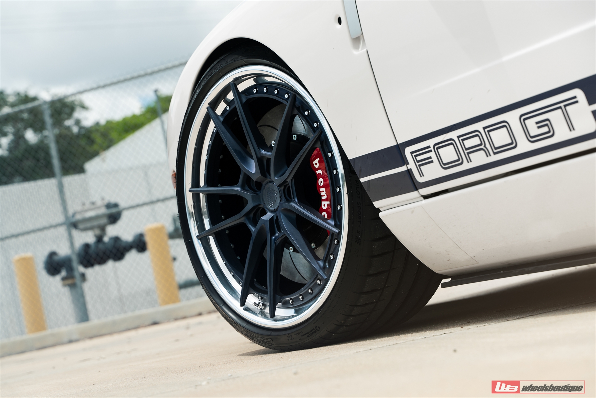 Ford GT MK1 |  | on ANRKY AN34 | Satin Space Blue