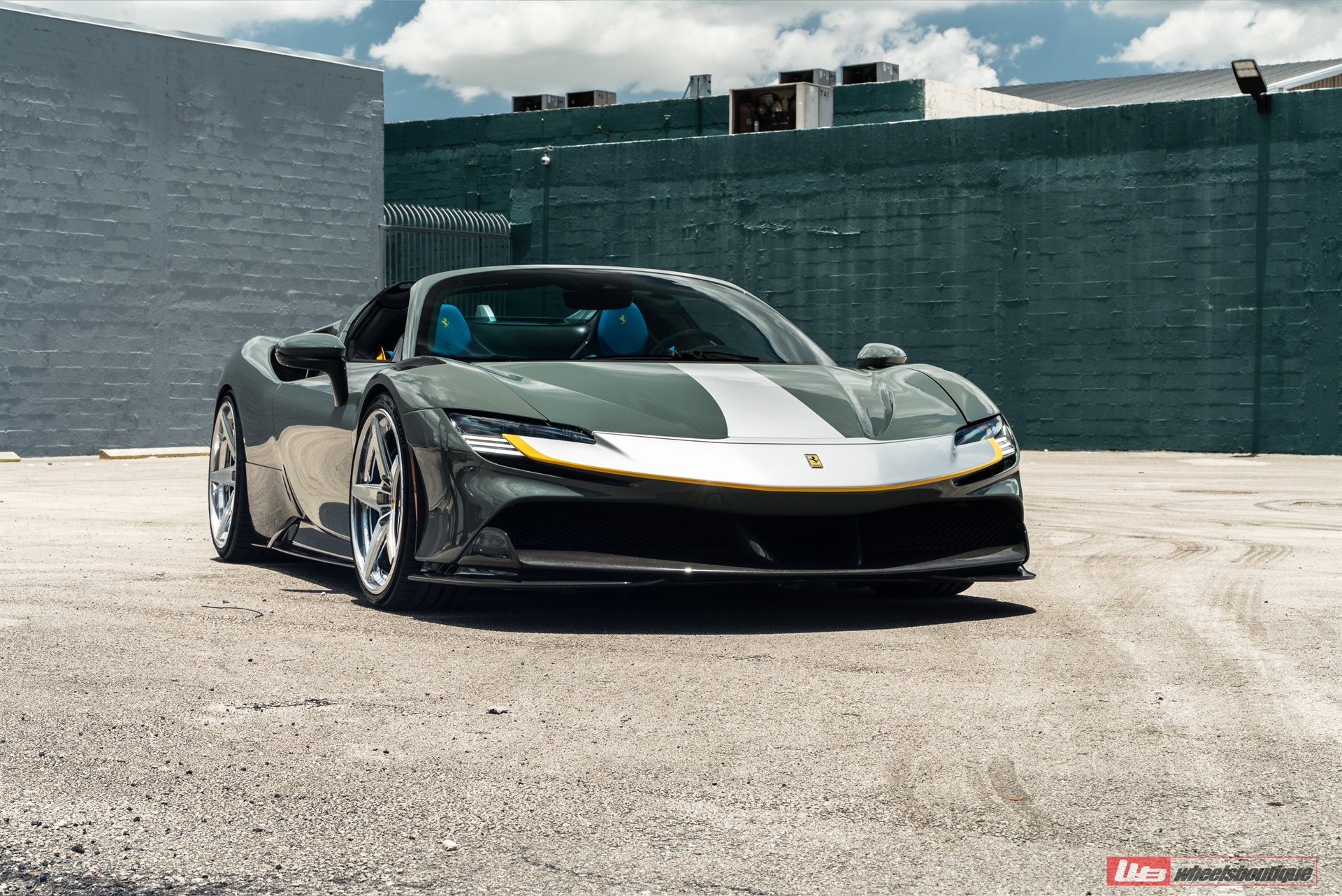 Novitec: SF90 Spider | Grigio Medio | on ANRKY RS5.3 | Two-Tone: Brushed Clear Face + Polished Clear Windows