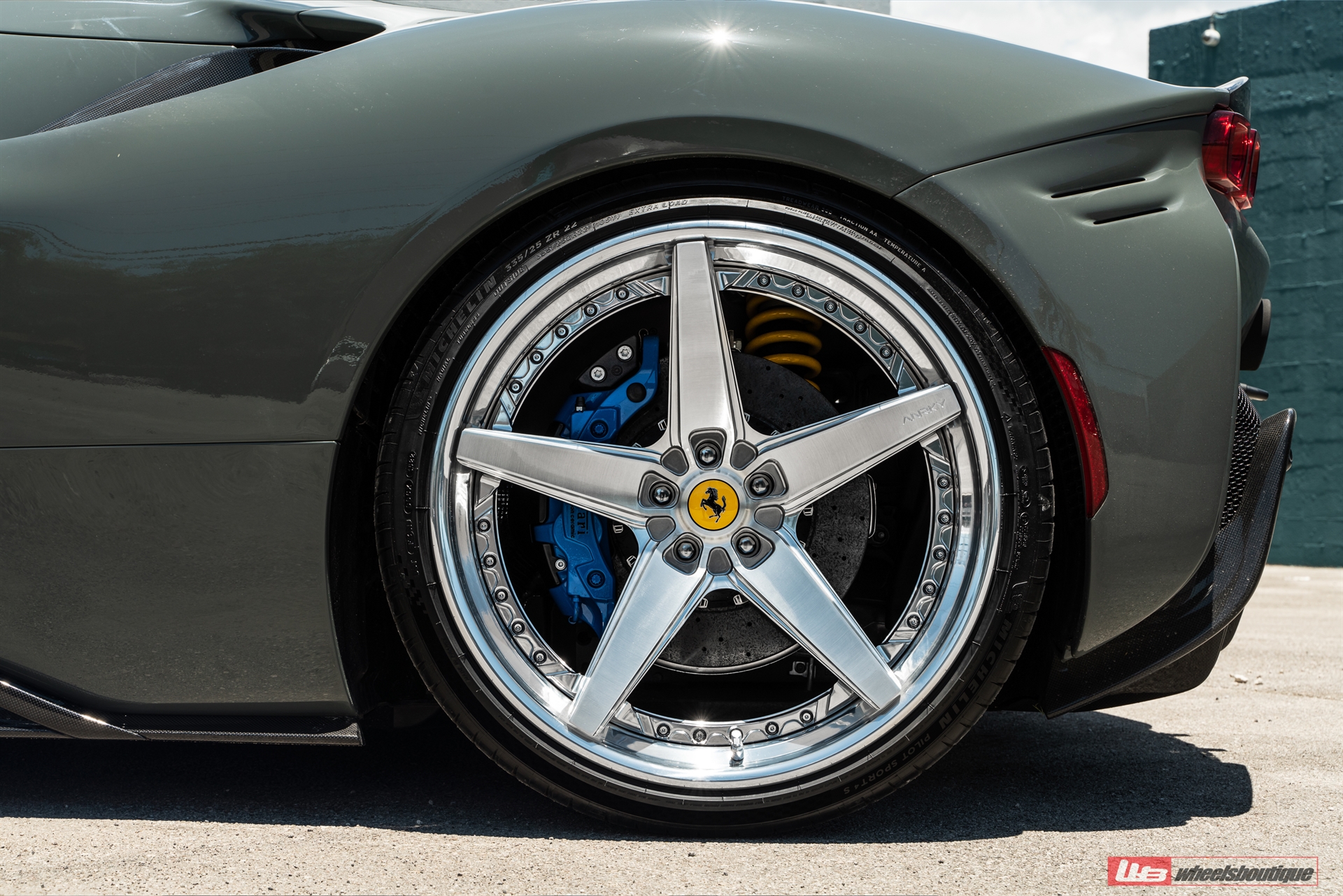 Novitec: SF90 Spider | Grigio Medio | on ANRKY RS5.3 | Two-Tone: Brushed Clear Face + Polished Clear Windows